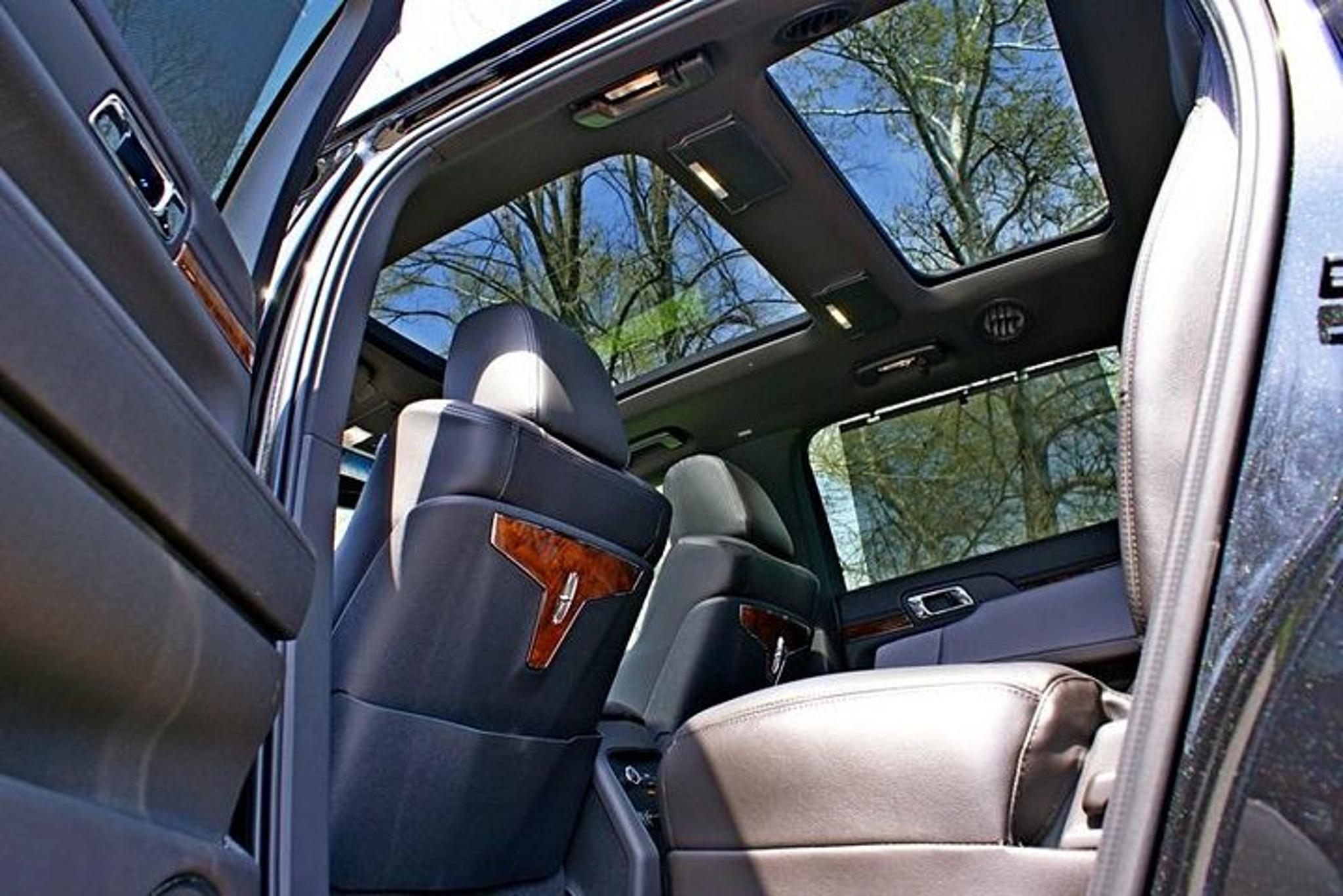 Chicago Midway Airport Private Sedan Transfer - Image 4