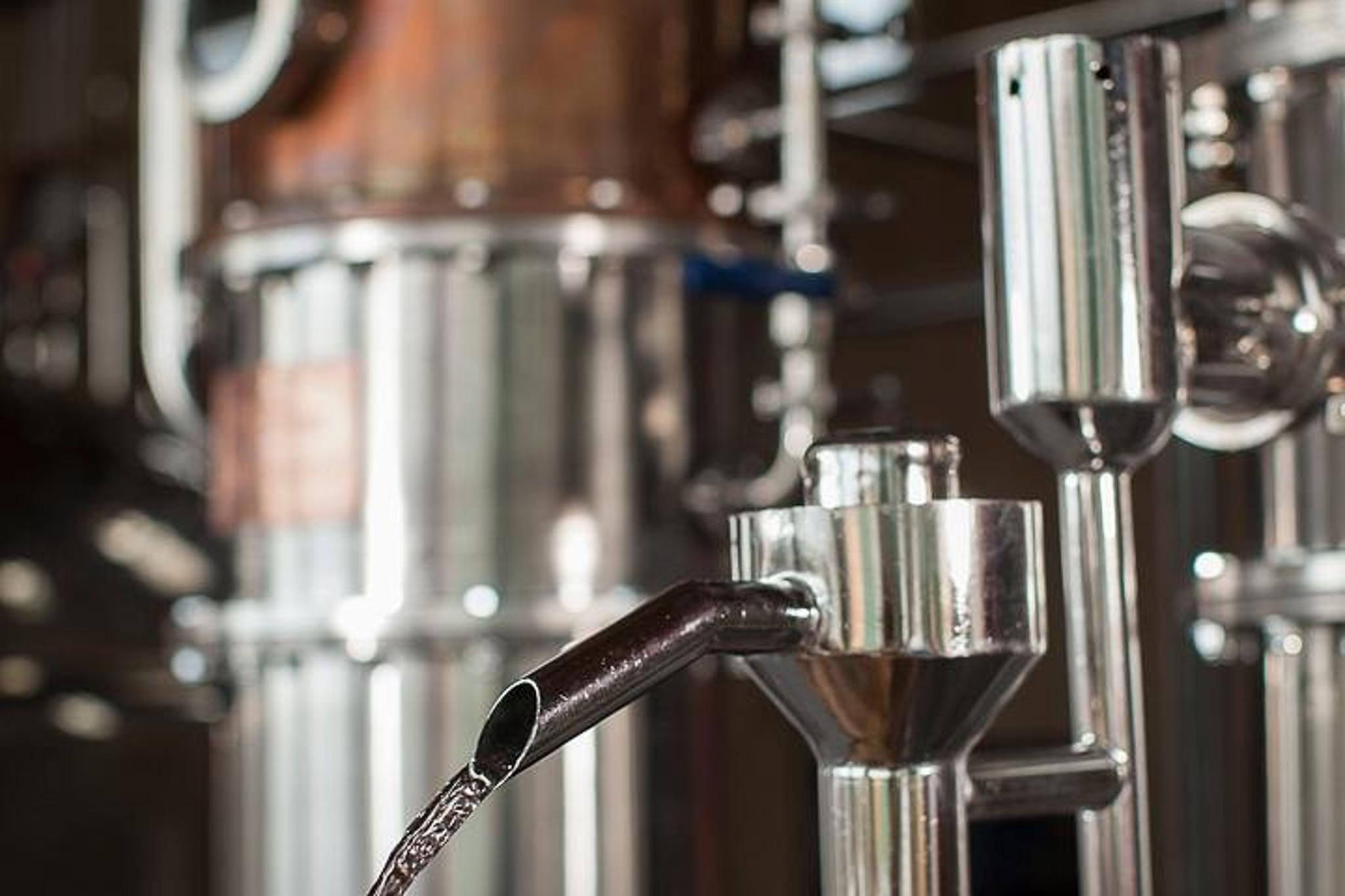 Kunia Rum Distillery Tour and Tasting - Image 5