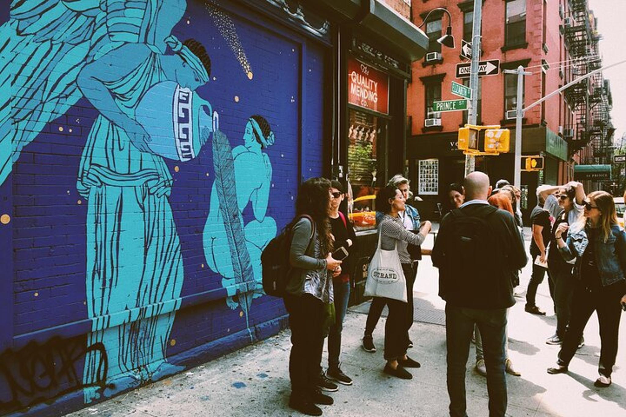 New York City Street Art Tour in Soho 2 hr