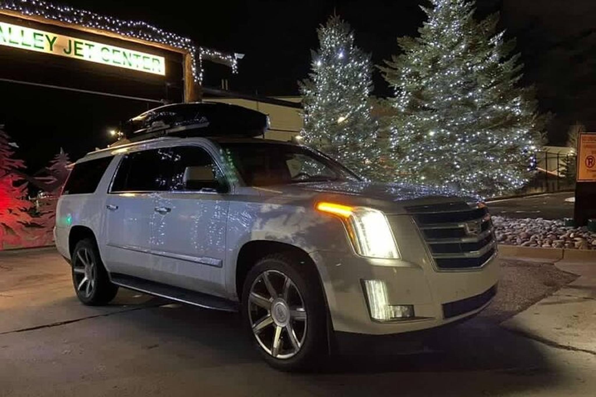 Denver Airport to Aspen Snowmass Private Car Service - Image 6