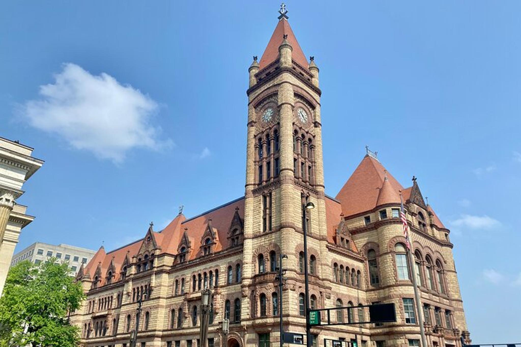 Cincinnati Scavenger Hunt Walking Tour - Image 2