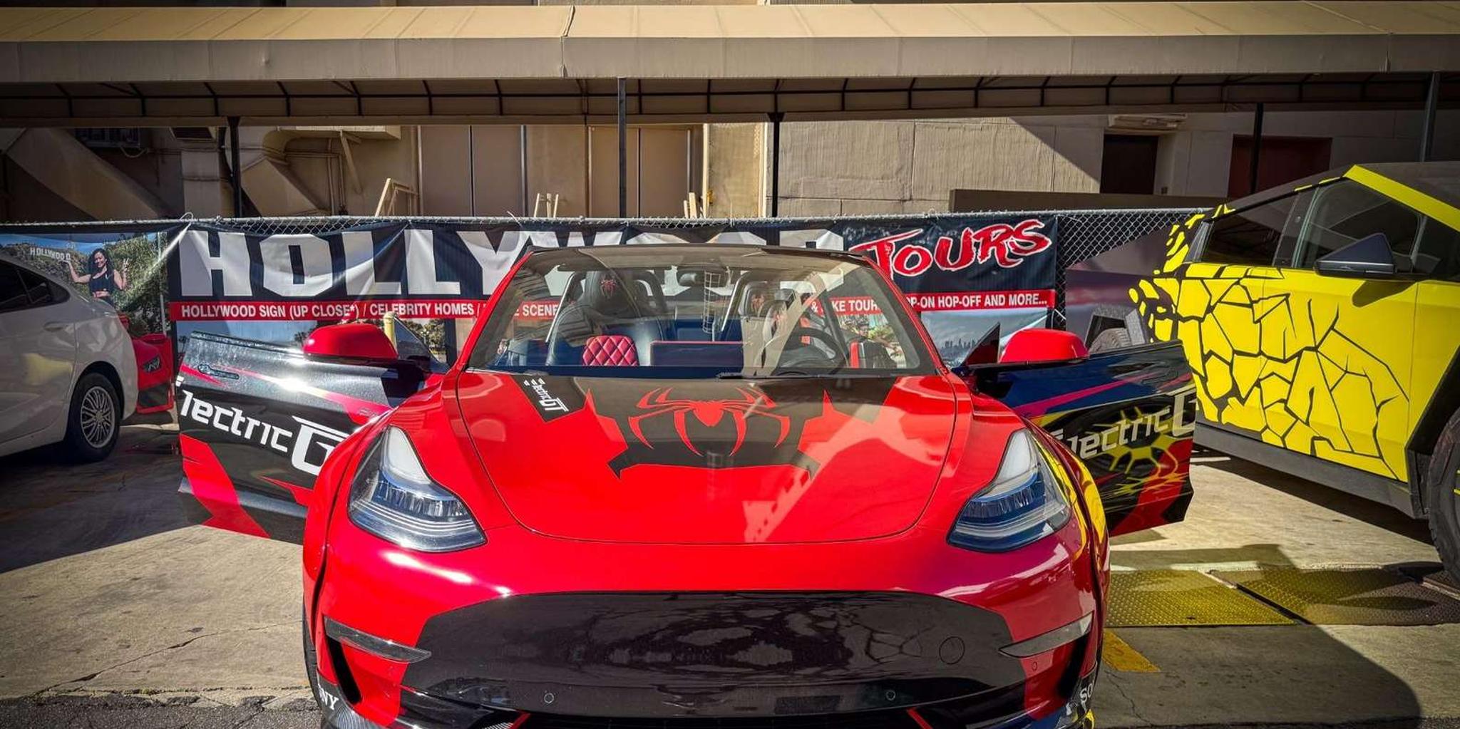 Los Angeles Tesla Tour with Hollywood Sign Stops - Image 2