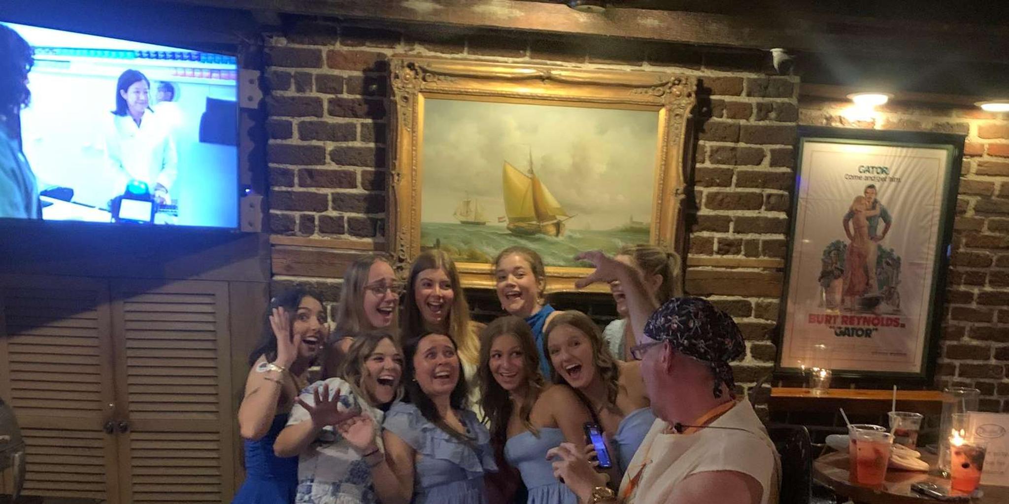 Savannah Haunted Pub Crawl with Captain Stoner - Image 2