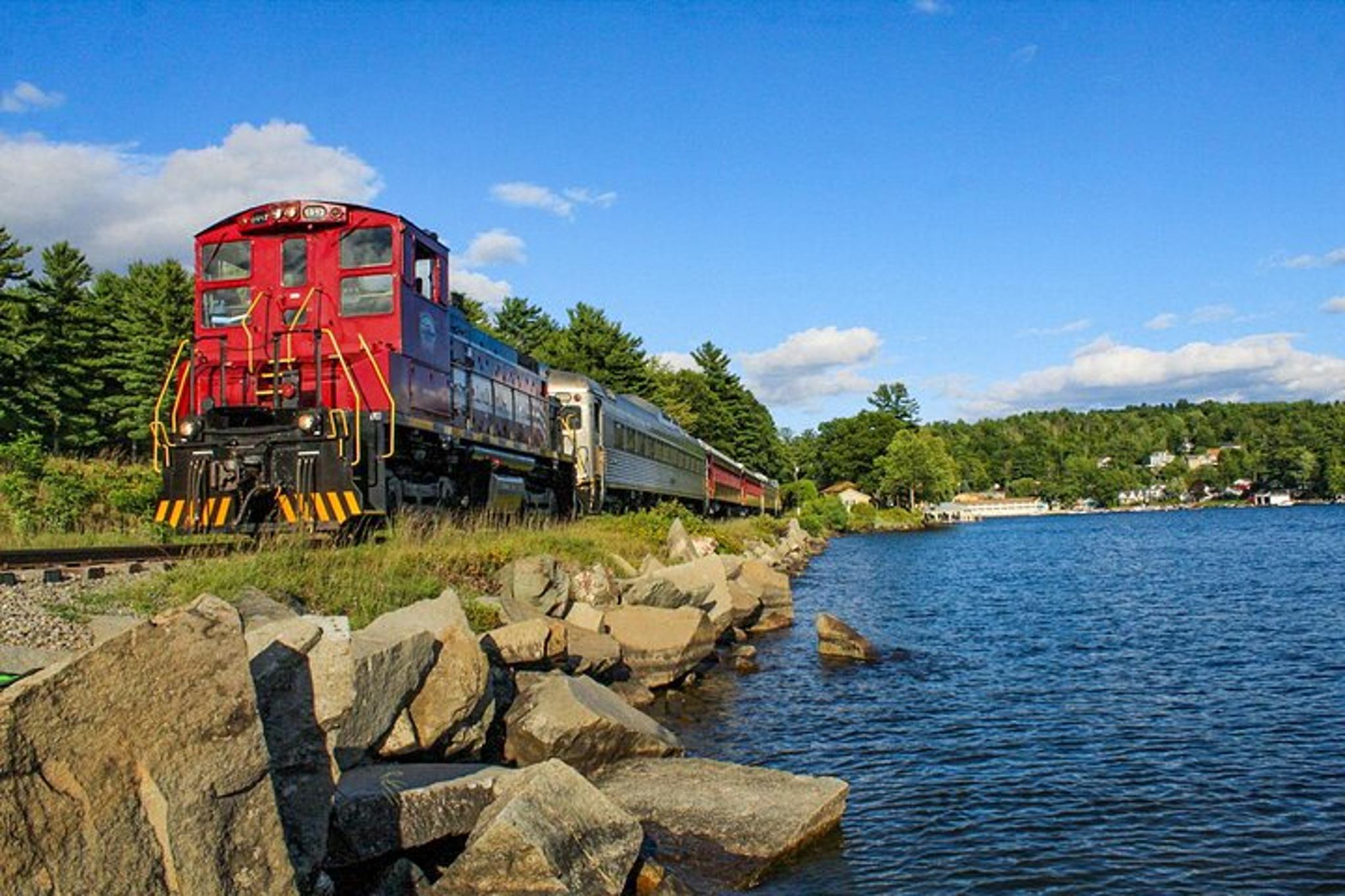 New Hampshire Scenic Railroad Tour