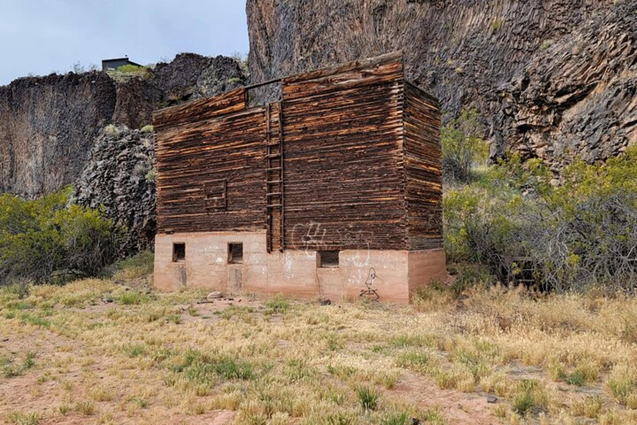 Hurricane Historic Walk at Confluence Park 2 hr - Image 6