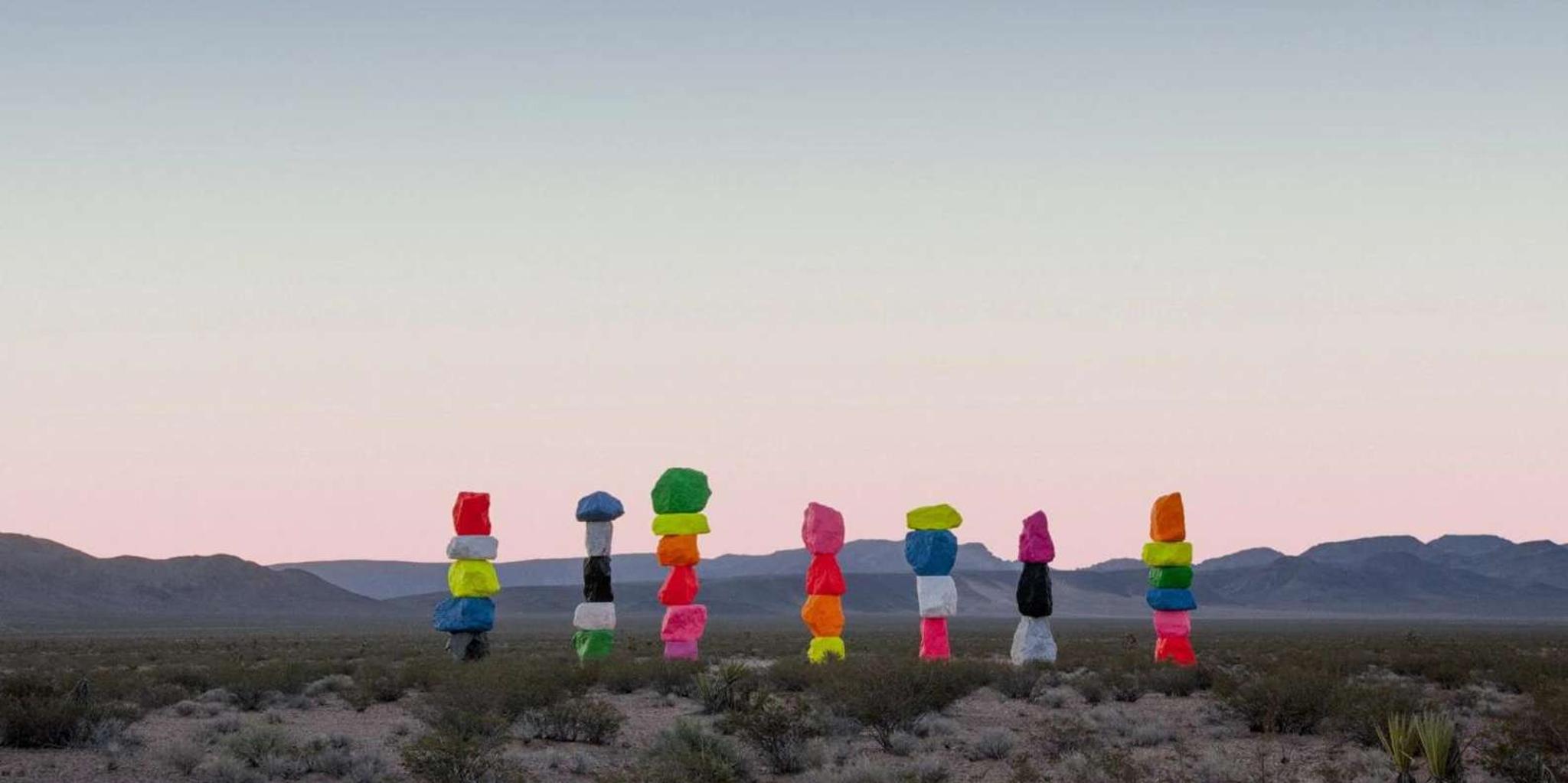 Las Vegas Seven Magic Mountains Desert Tour - Image 3
