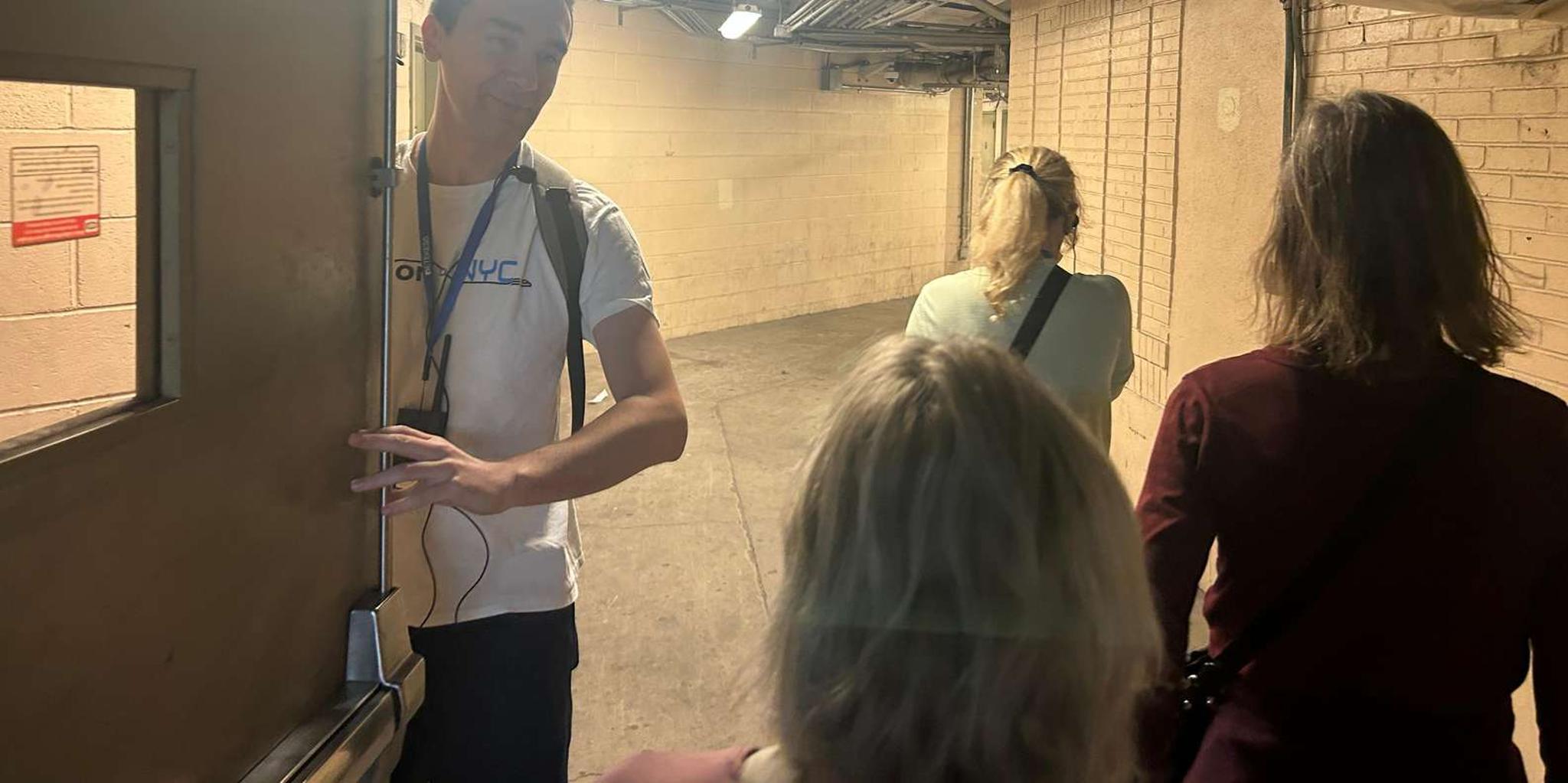 New York City Grand Central and Penn Station Tour - Image 3