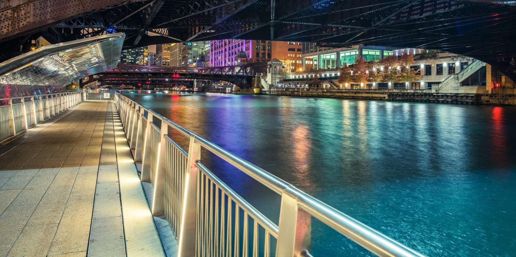 Chicago Family Friendly Ghost Walking Tour - Image 4