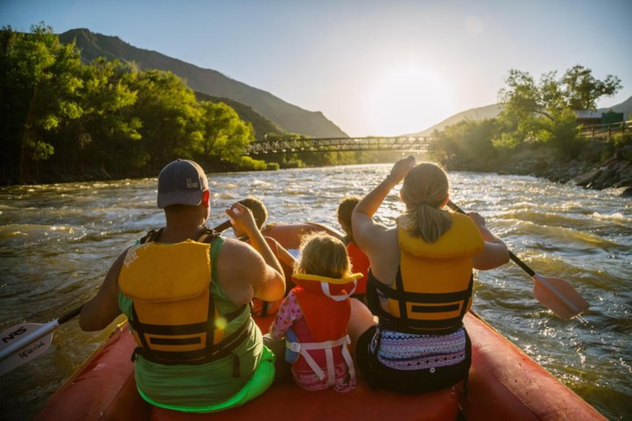 Glenwood Springs Canyon Float Half-Day - Image 6