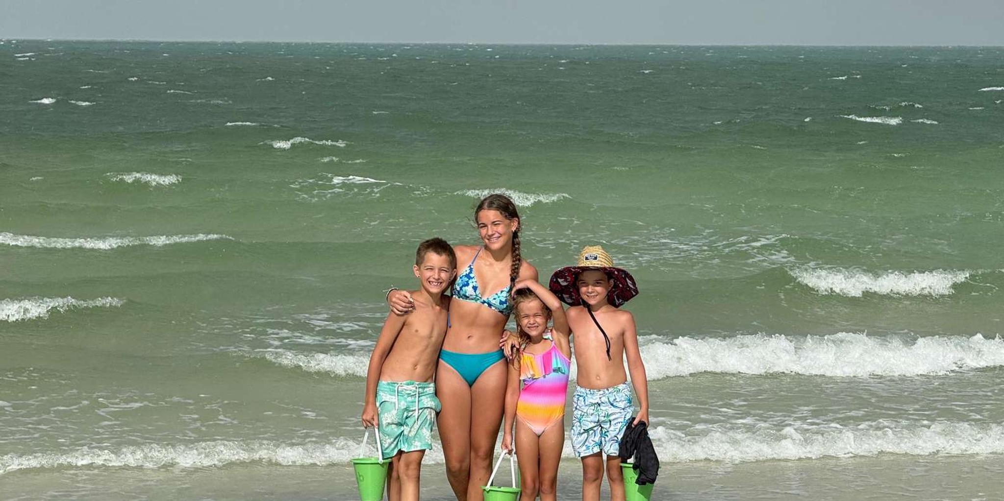 Naples Keewaydin Island Shelling Tour 3 hr - Image 4