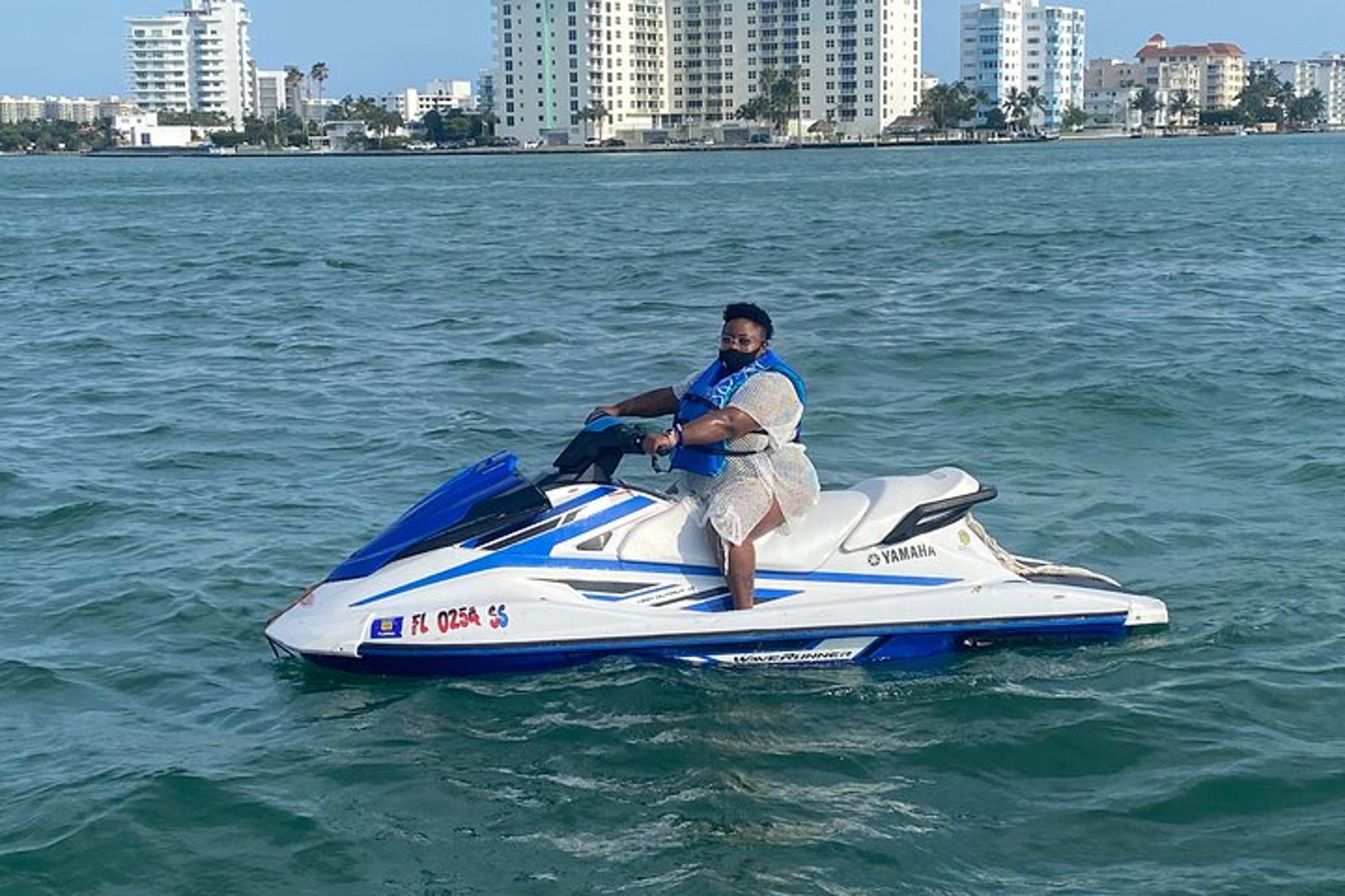 Miami Jet Ski Ride 1 Hour - Image 4