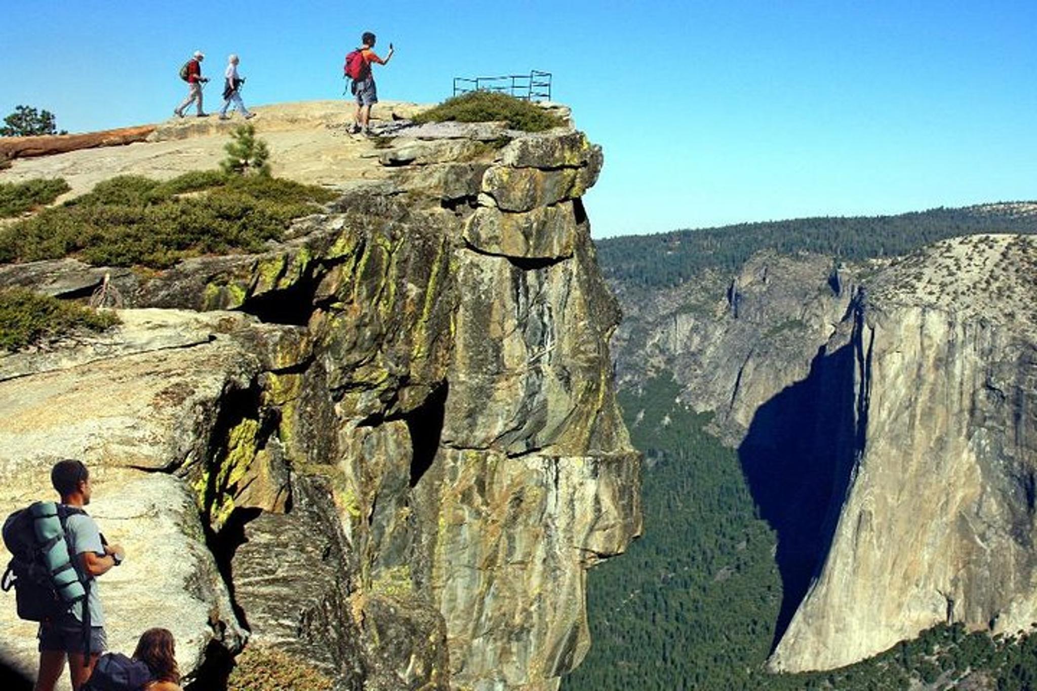 Yosemite Grand Experience 4-Day Tour - Image 3