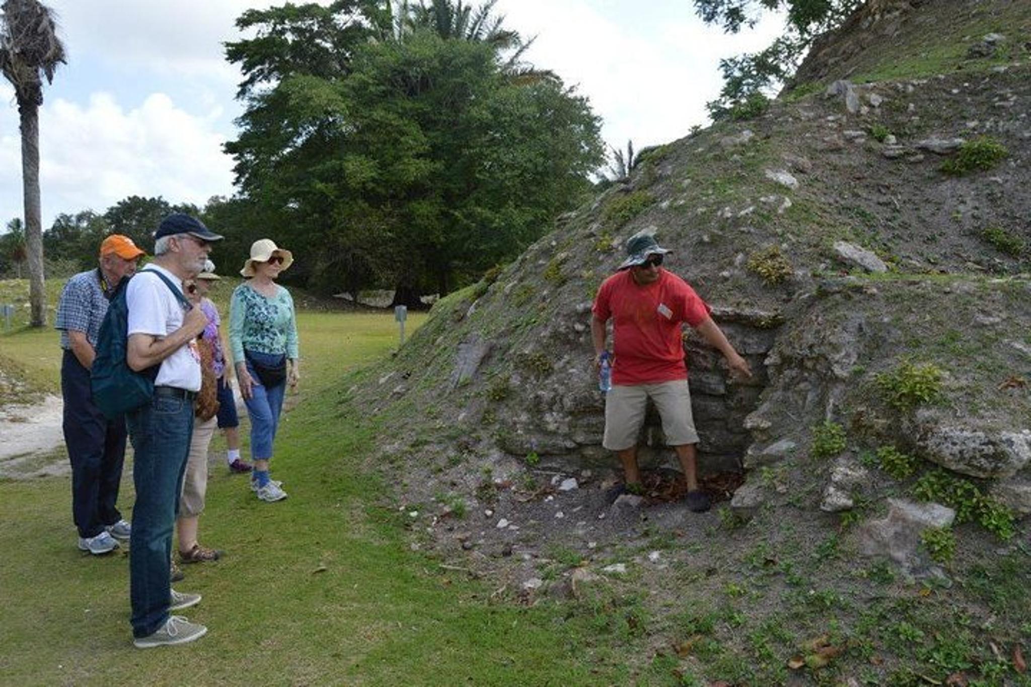 Belize Cave Kayaking, Ziplines, and Altun Ha Tour - Image 4