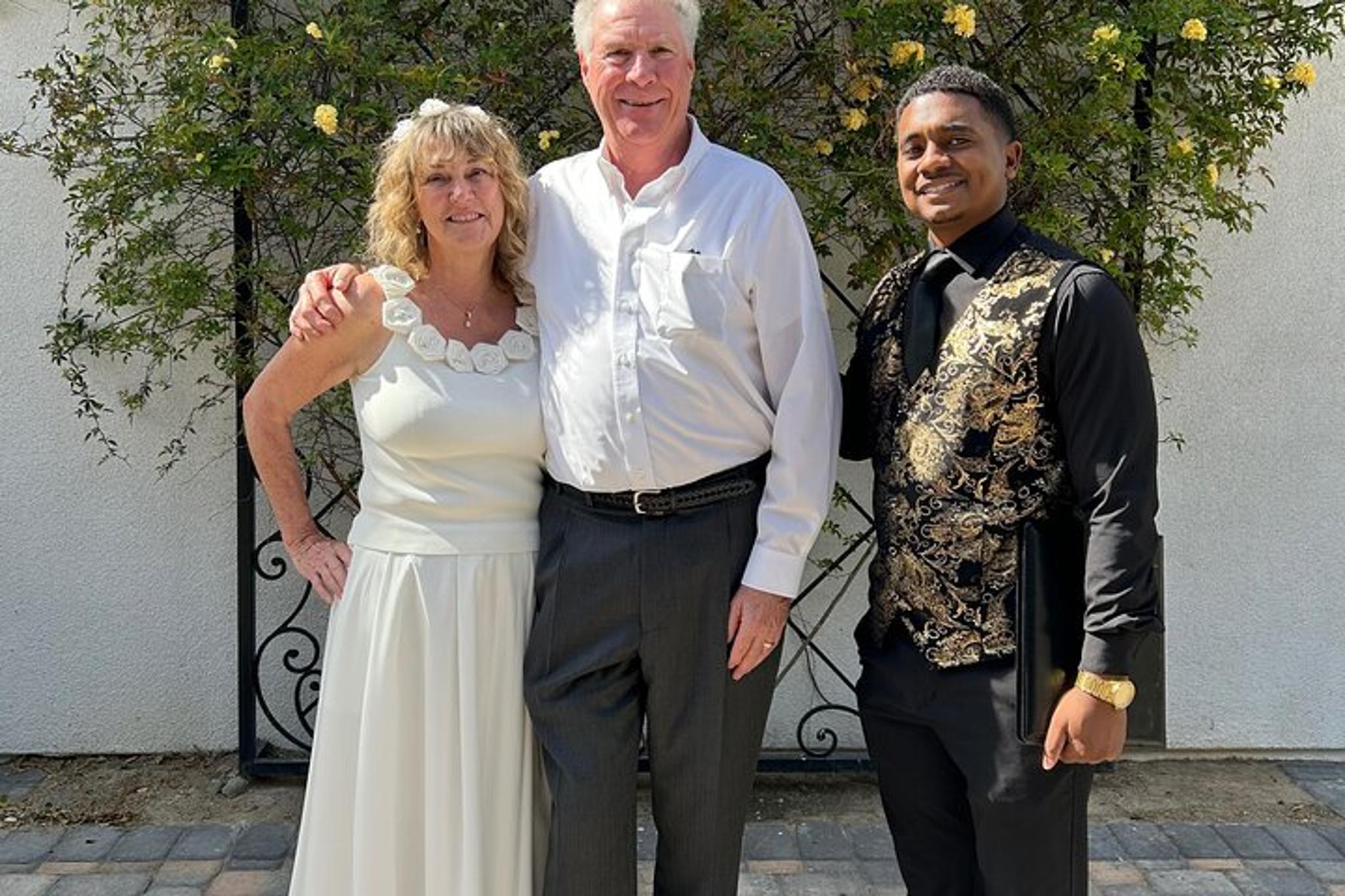 Las Vegas Wedding Ceremony Experience - Image 2