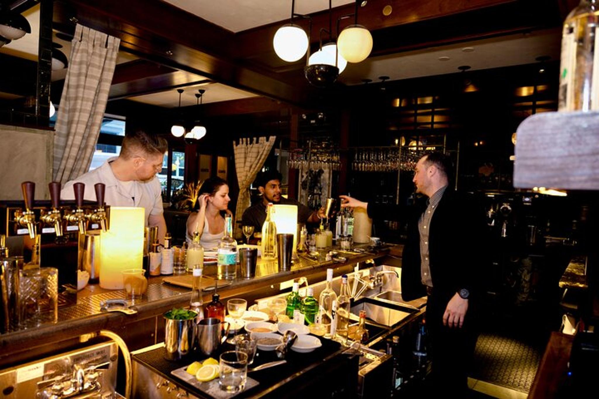 New York City Mixology Cocktail Class 2 hr - Image 2