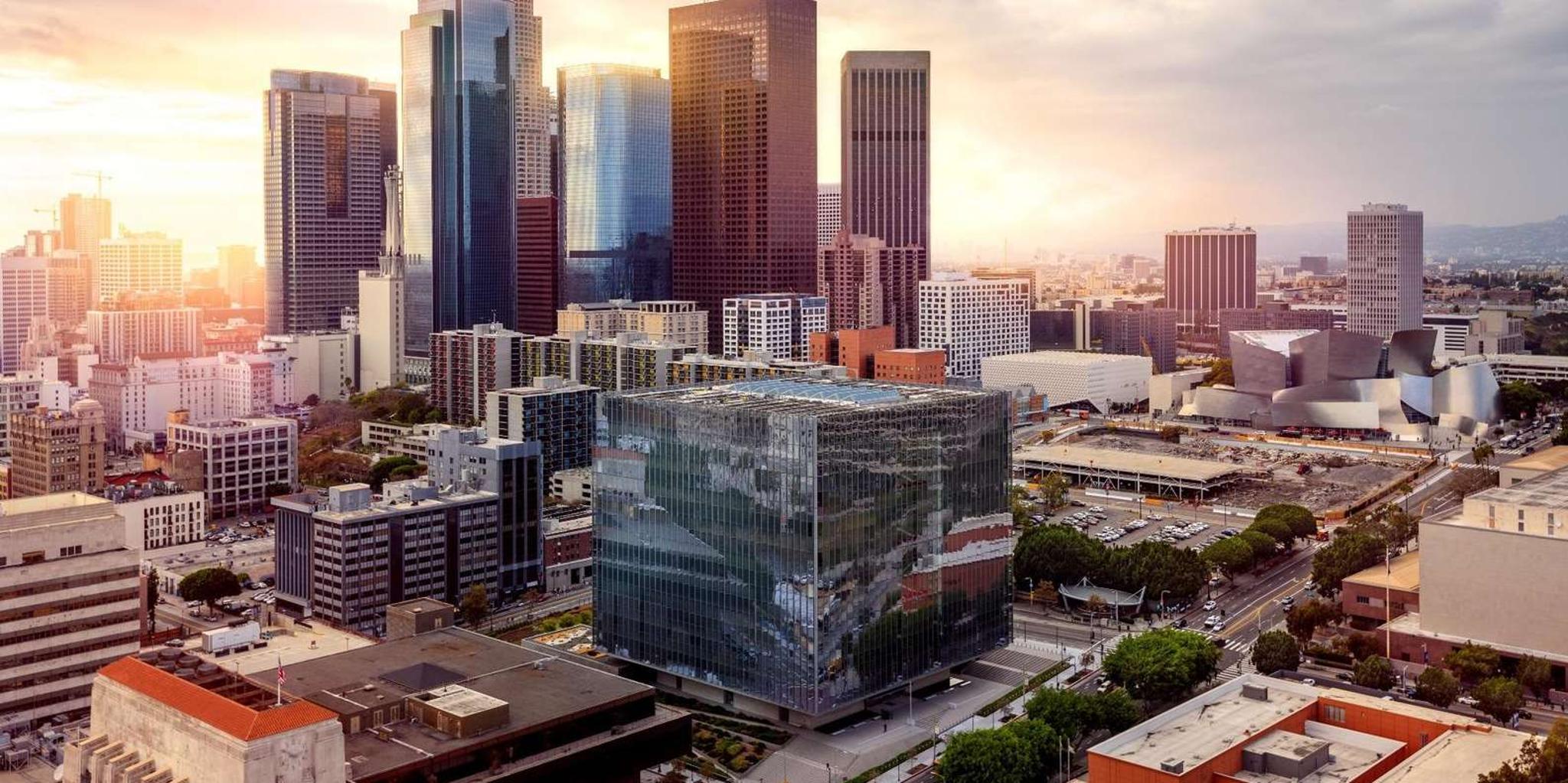 Los Angeles City Tour with Expert Guide - Image 1