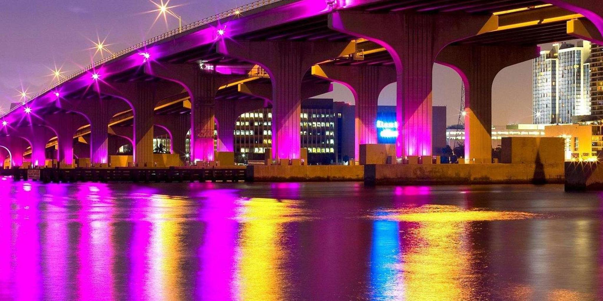 Miami Sunset Champagne Cruise Biscayne Bay - Image 5