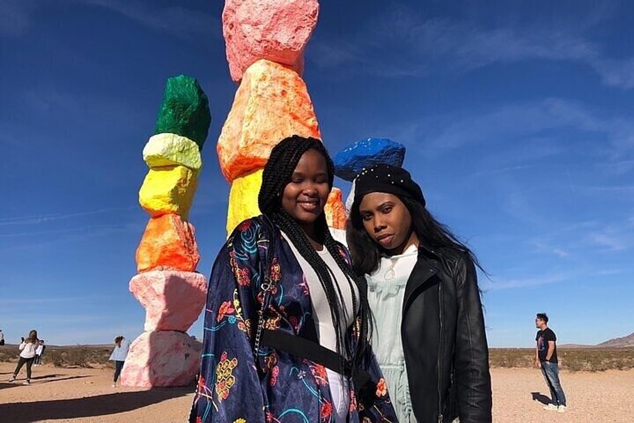 Las Vegas Hoover Dam Tour with Seven Magic Mountains Stop - Image 4