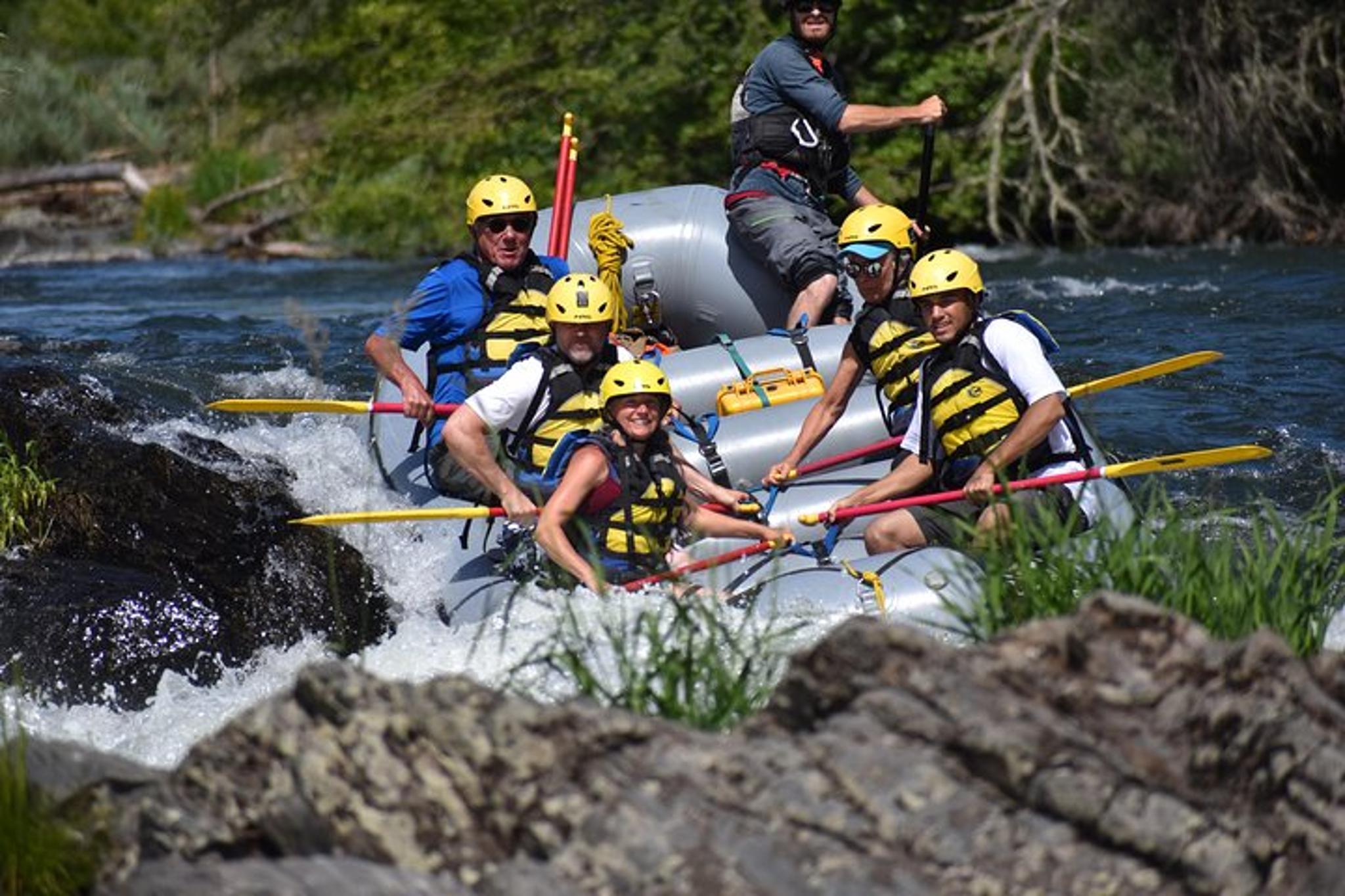 Phoenix Rogue River Rafting Adventure - Image 4