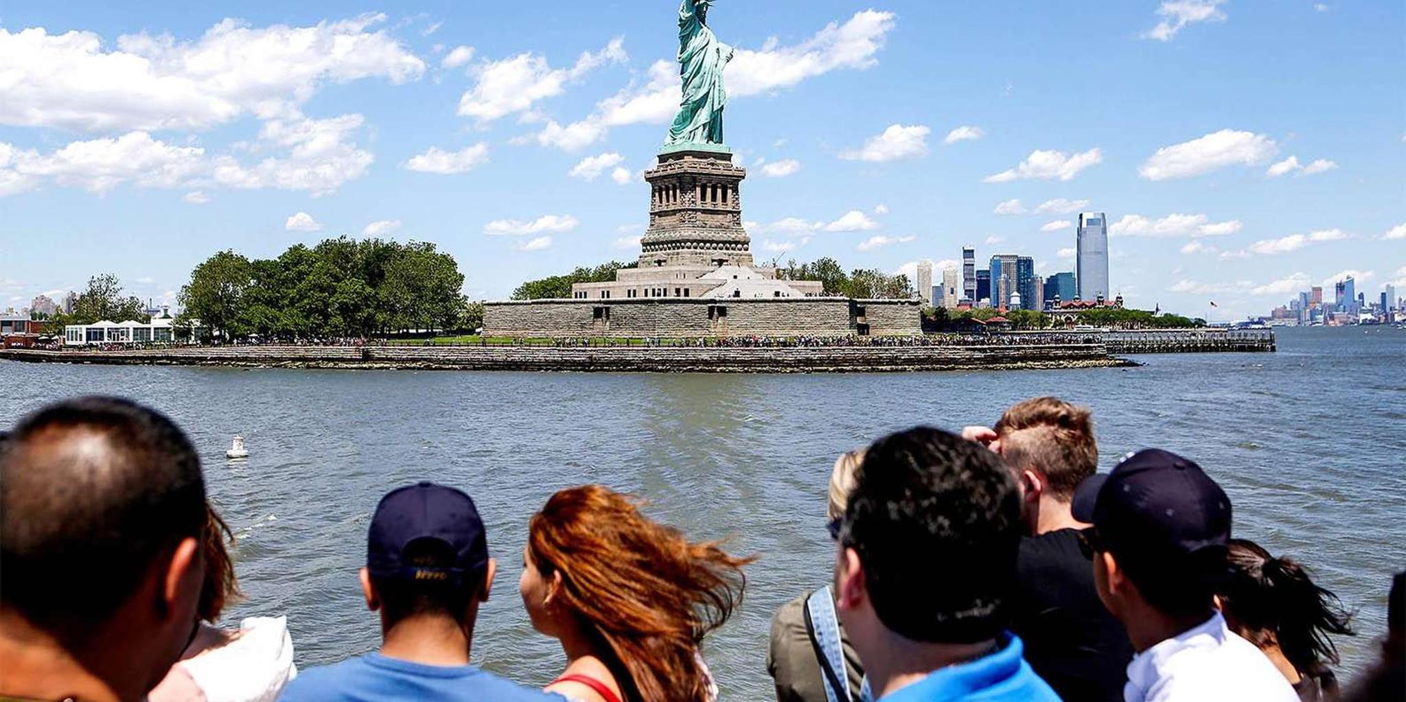 New York City Statue of Liberty and Ellis Island Tour