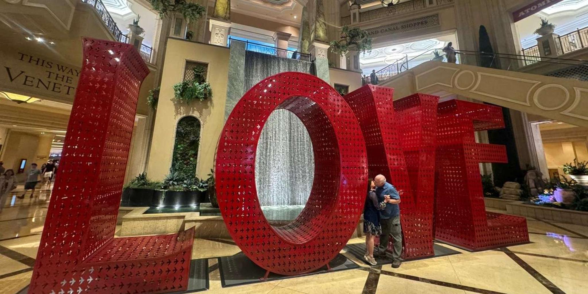 Las Vegas City Tour with Hotel Pickup - Image 5