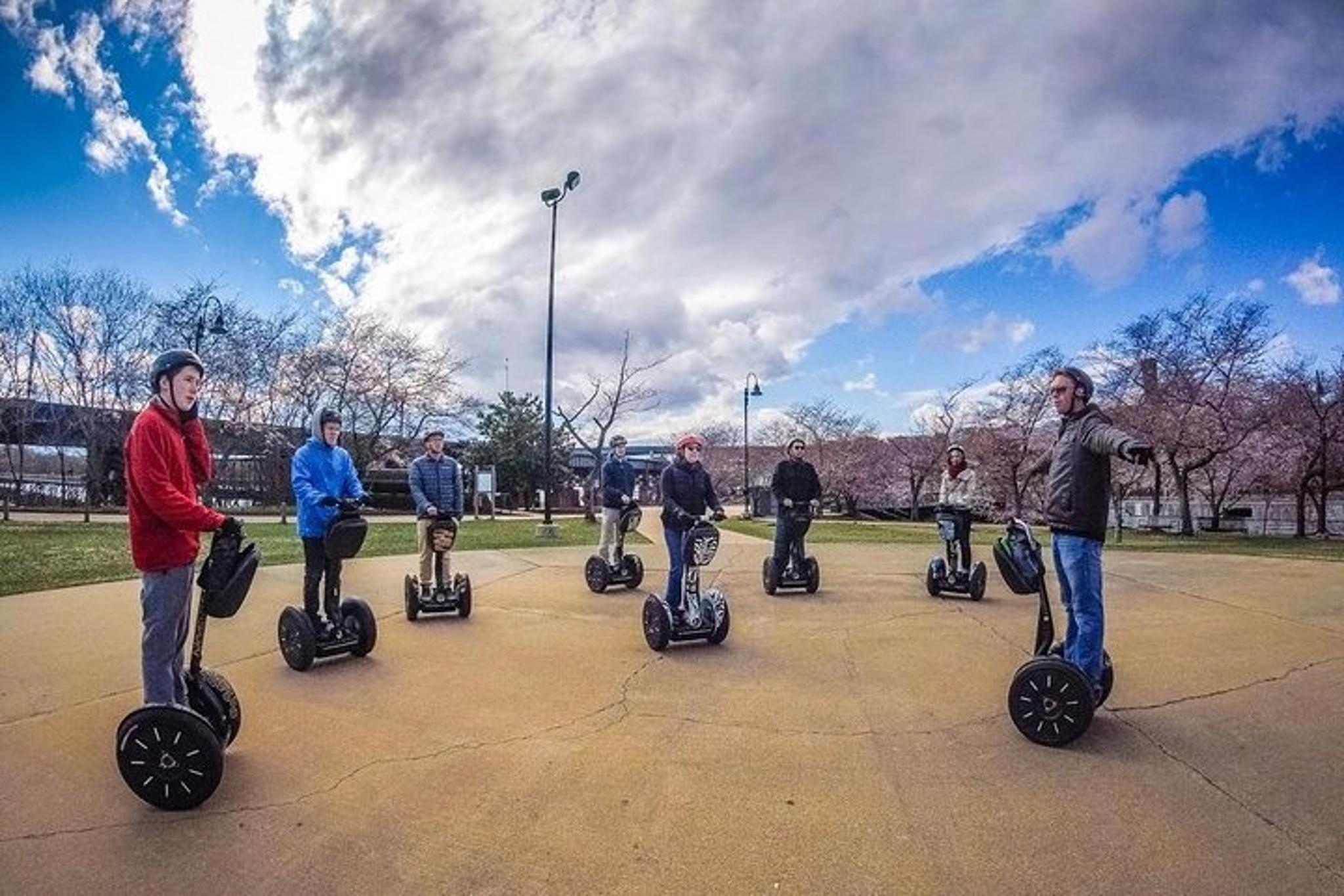 Richmond Landmark Segway Tour 2 hr - Image 3