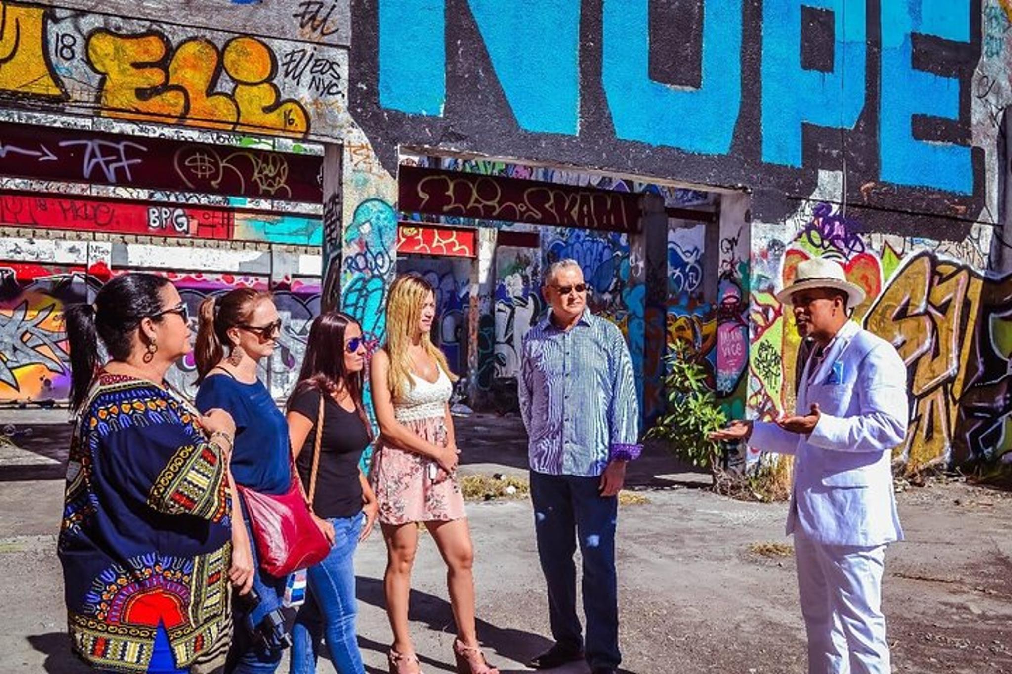 Miami Wynwood Graffiti Tour and Workshop 4 hr - Image 6