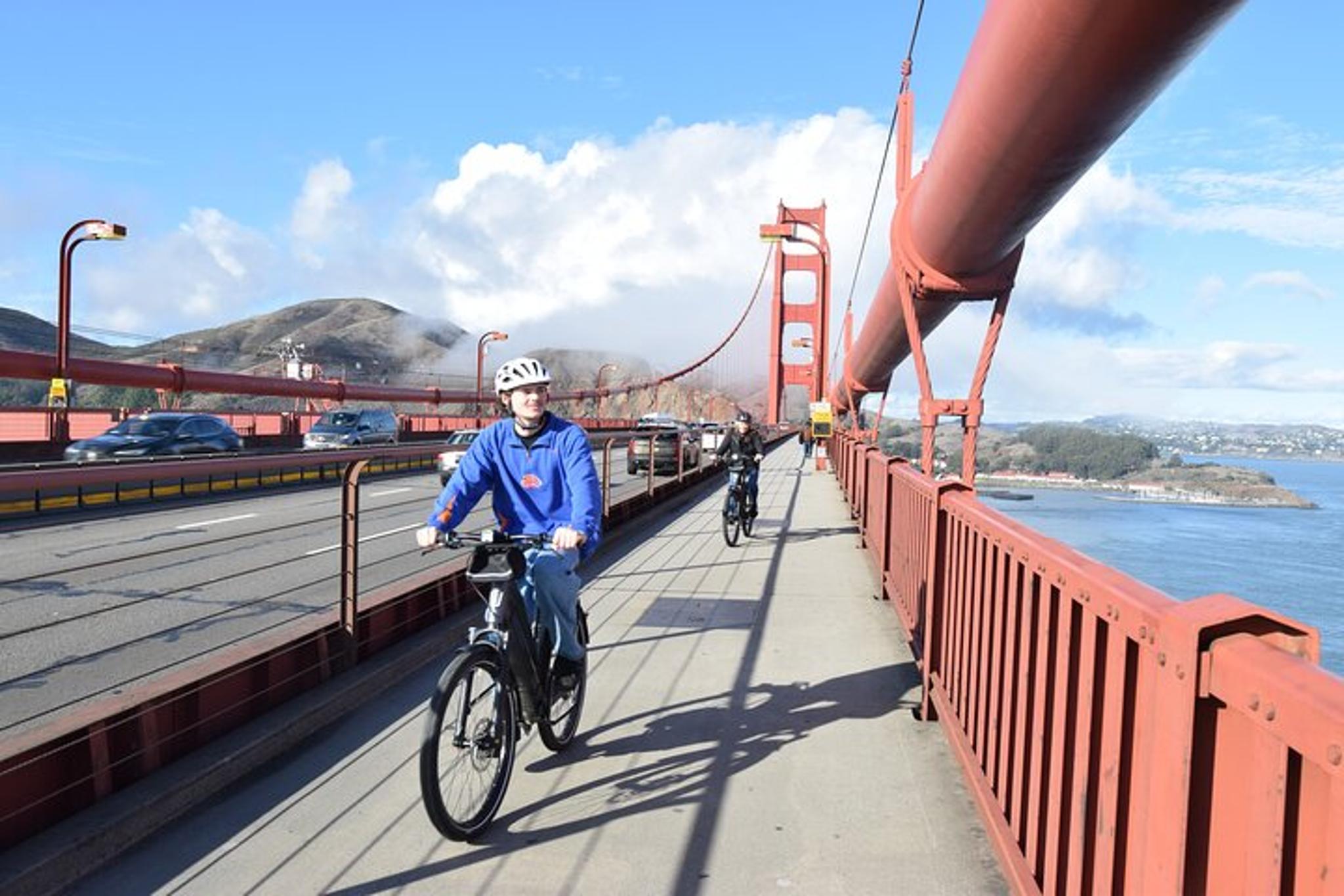 San Francisco E-Bike Tour to Sausalito