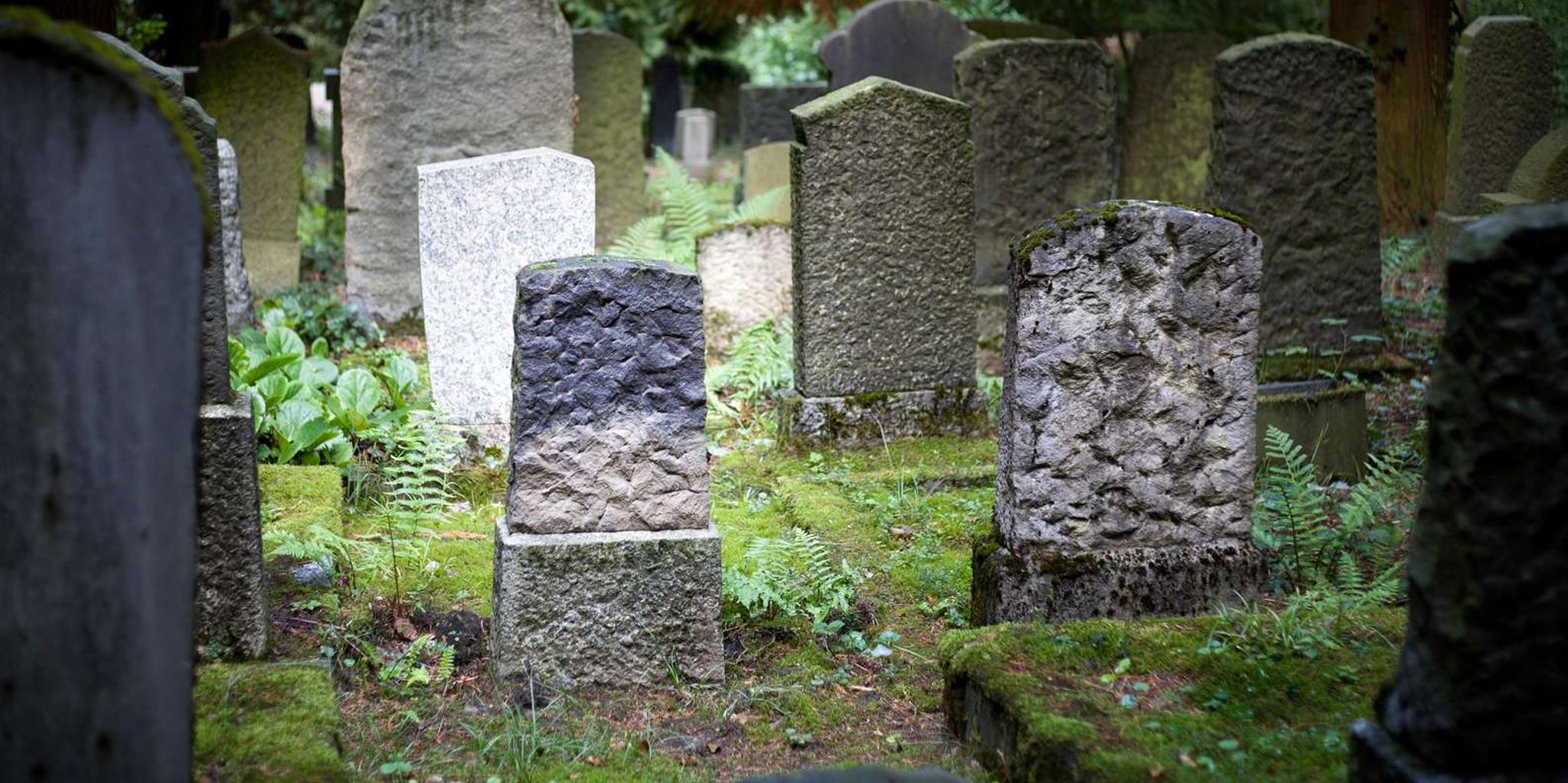 Saint Augustine Adults-Only Ghost Walking Tour - Image 1