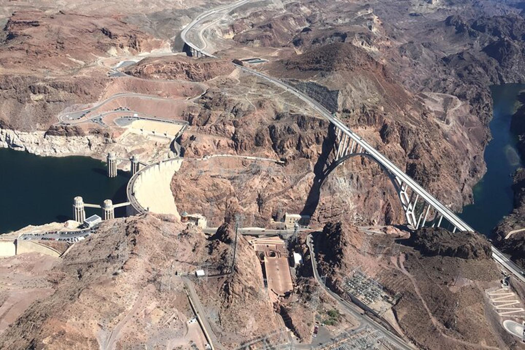 Las Vegas Helicopter and Emerald Cave Kayak Tour - Image 4