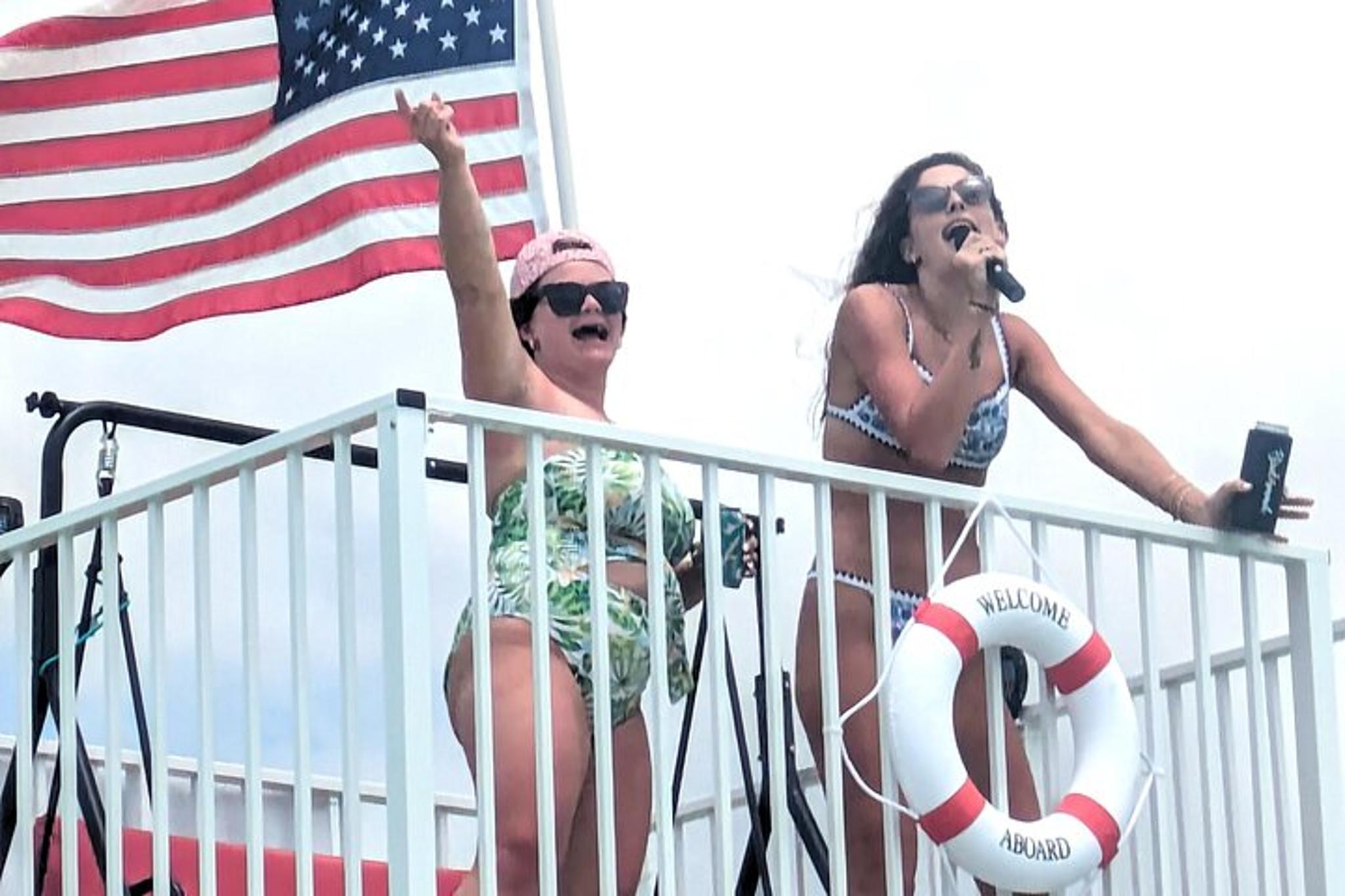 Destin Crab Island Pontoon Adventure - Image 4