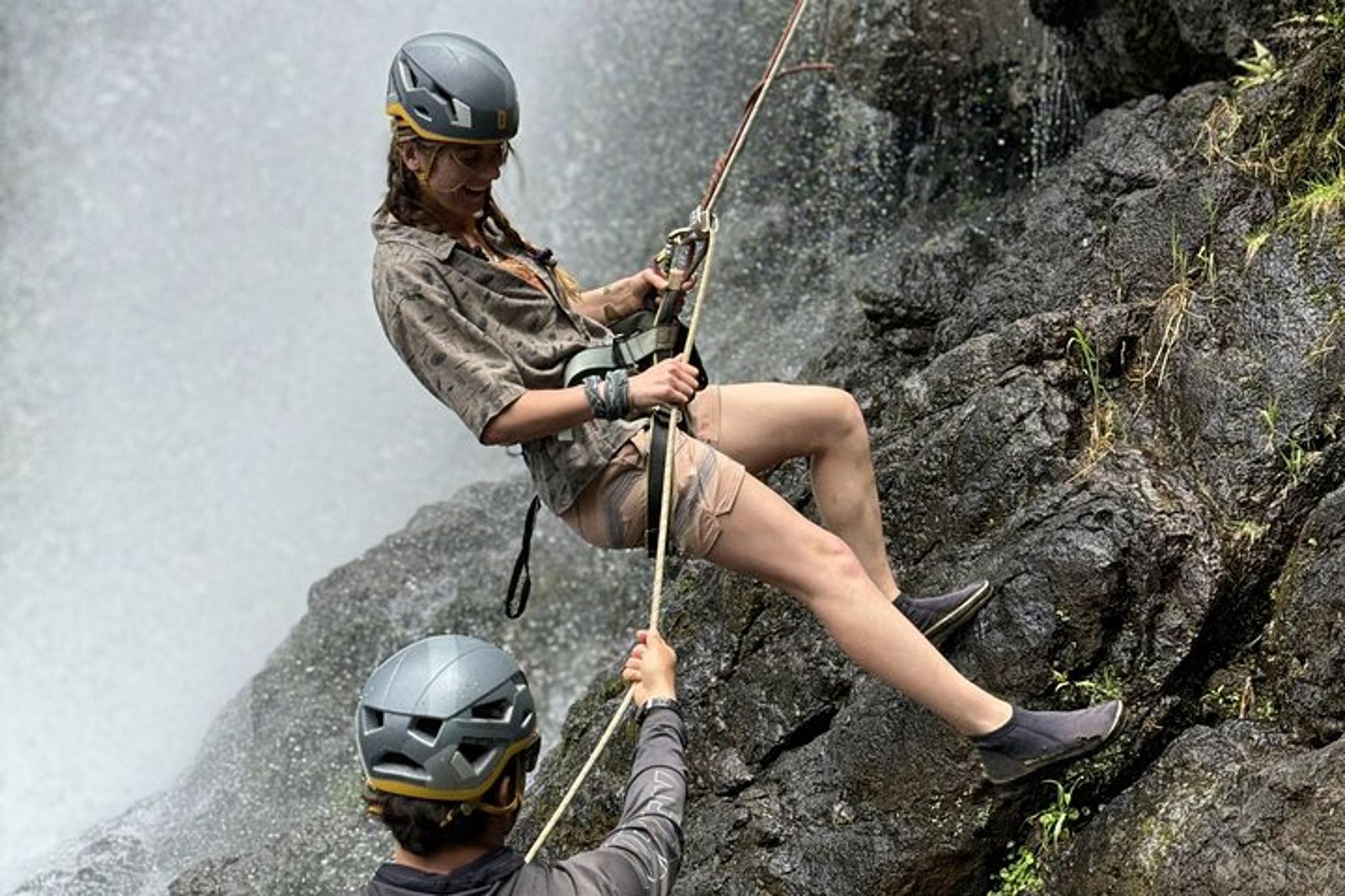 Hilo Waterfall Rappelling Adventure 7 hr - Image 3