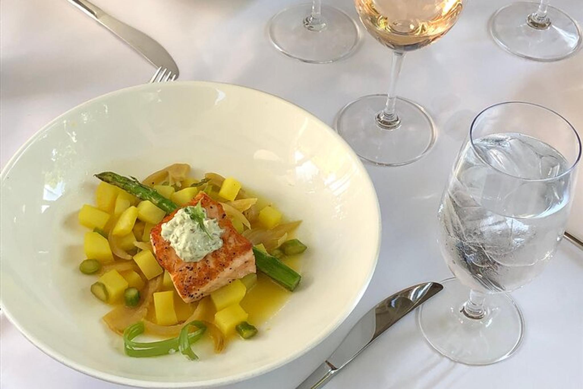 Santa Fe Wine and Dine Lunch Tour - Image 2