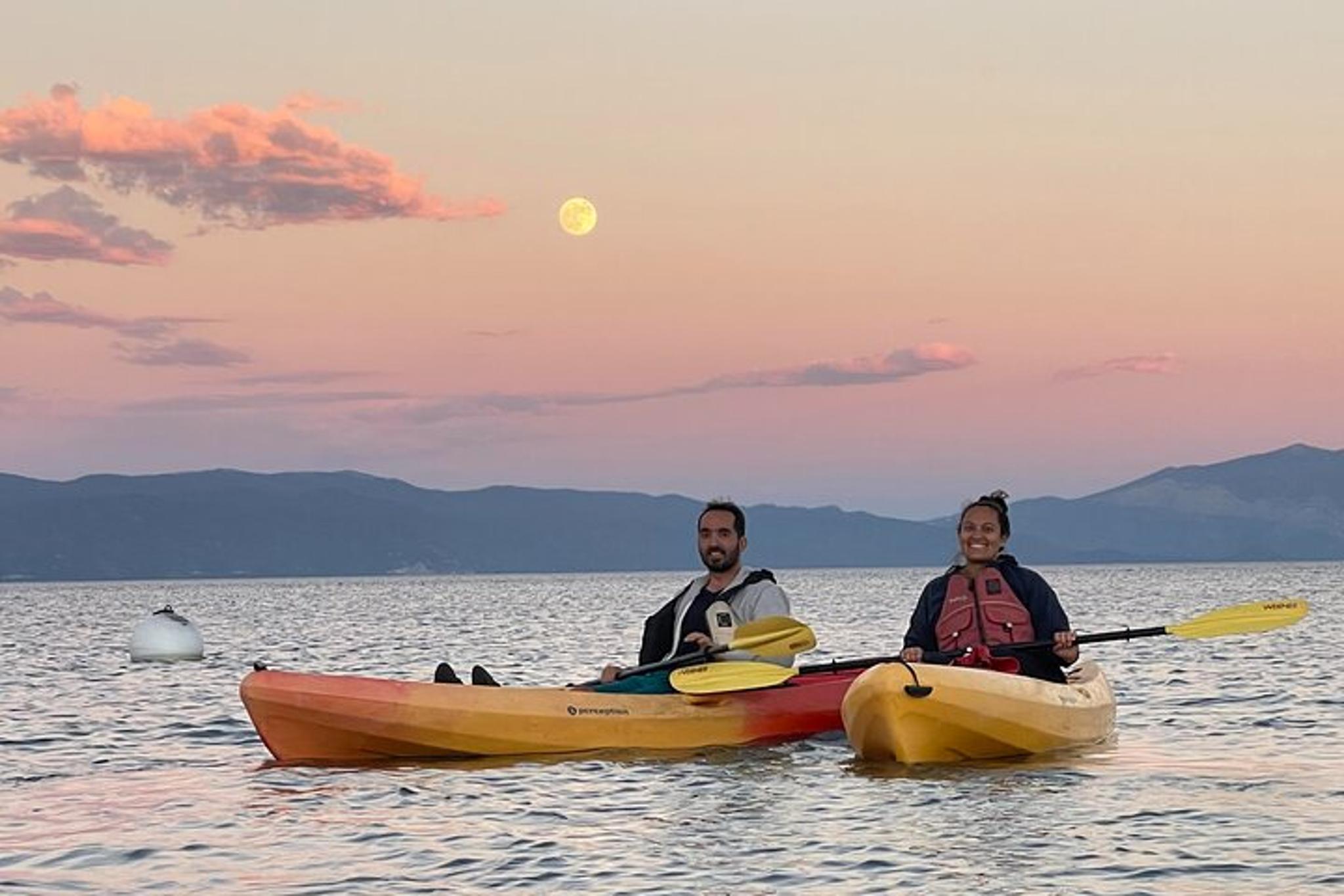 South Lake Tahoe Kayak Experience at Sunset - Image 4