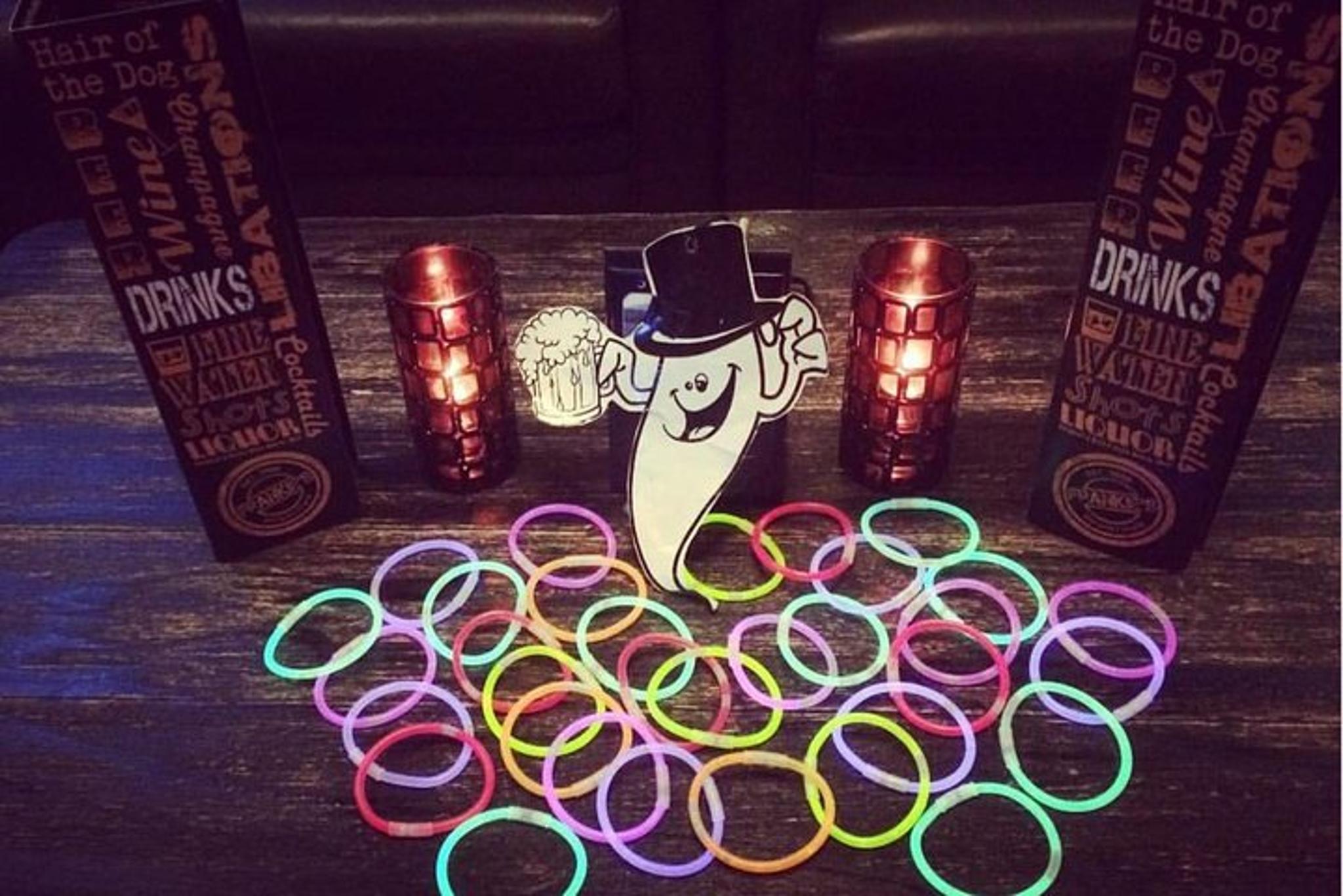 Dallas Ghost Walking Tour with Booze and Boos - Image 6