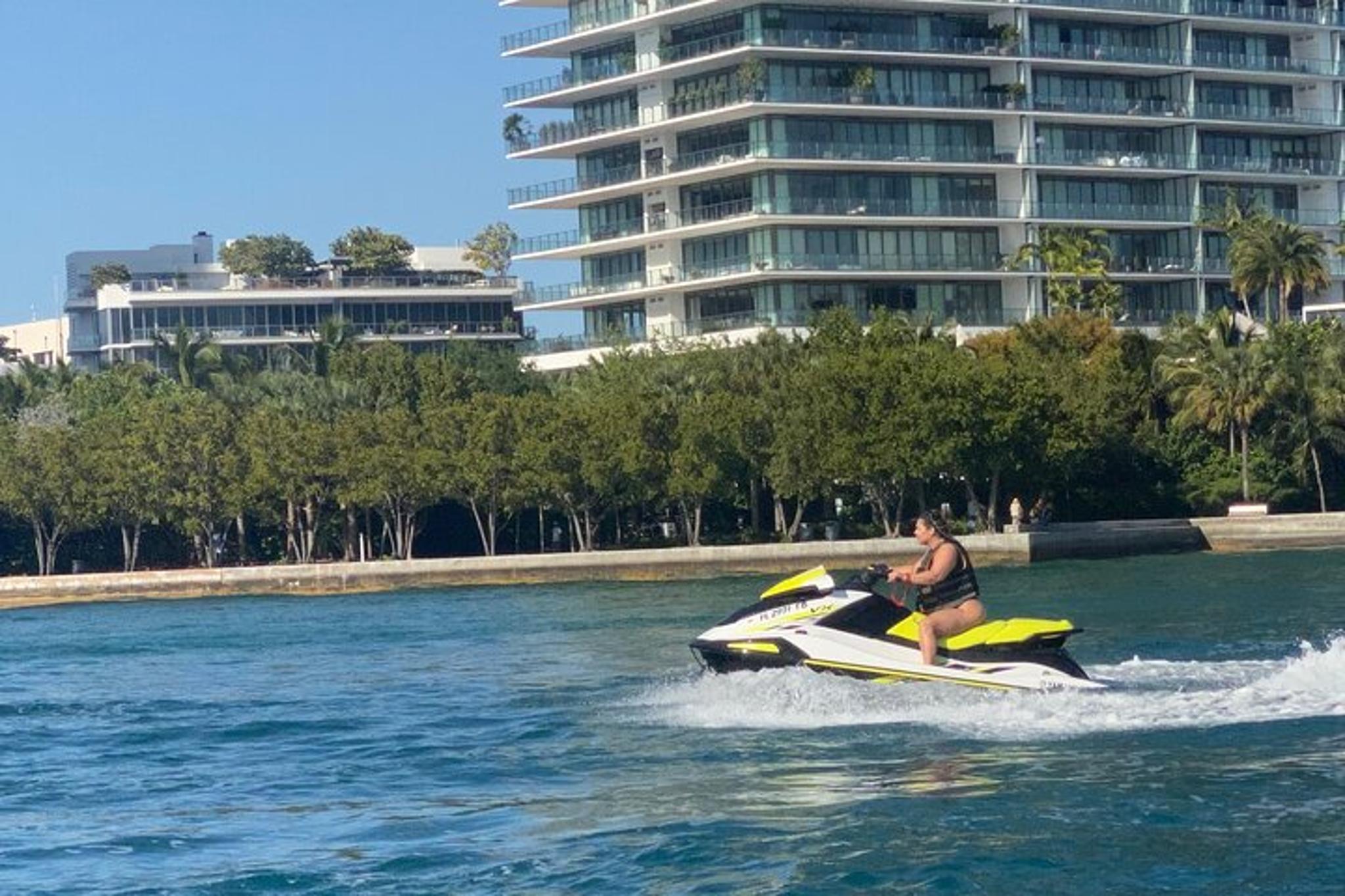 Miami Beach Jet Ski Experience 1 Hour - Image 2