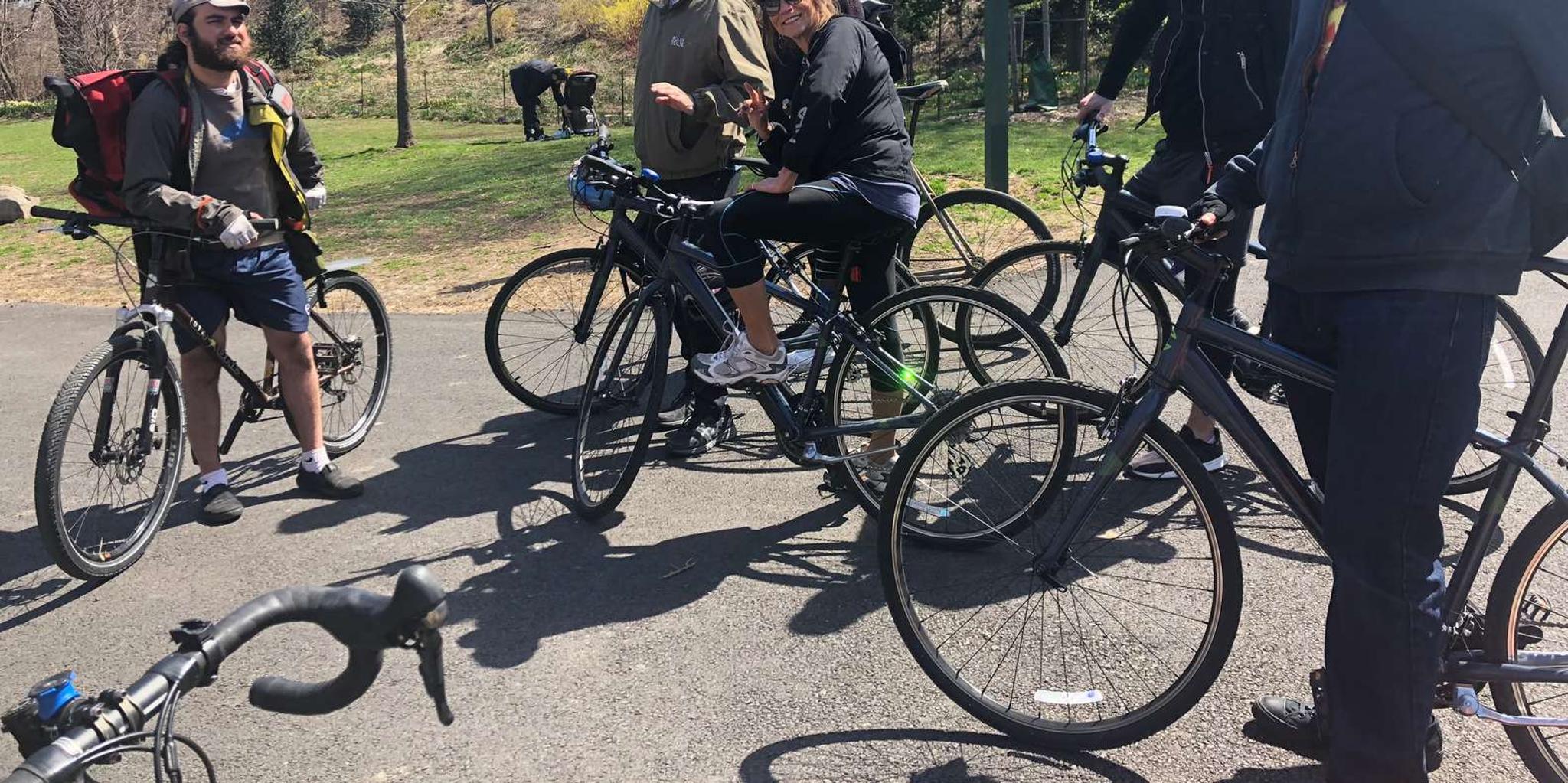 Brooklyn Bike Tour with Local Guide - Image 5