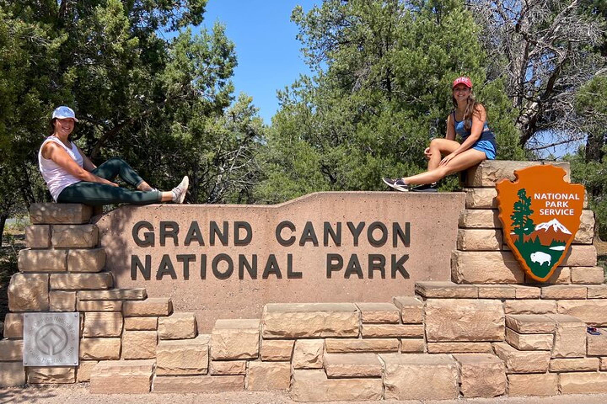Grand Canyon Hiking Adventure with Expert Guide - Image 4