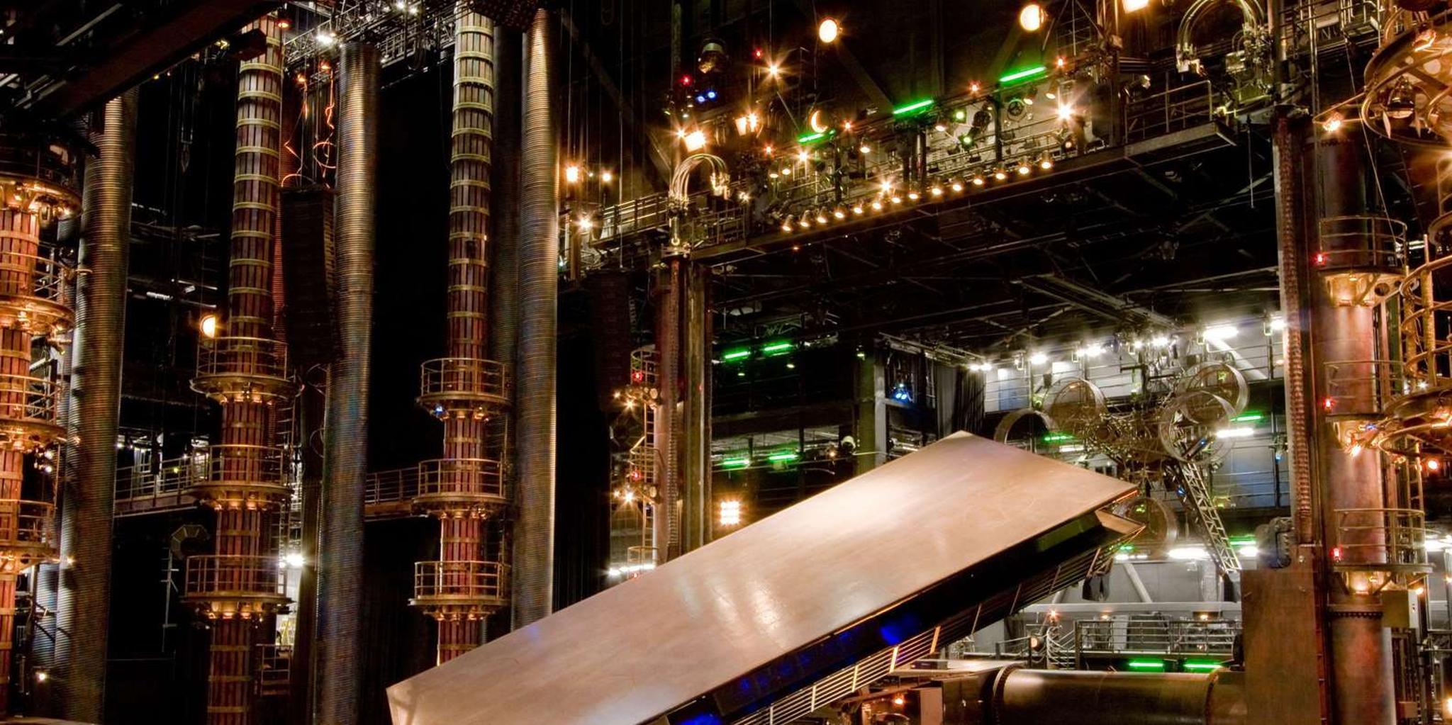 Las Vegas KÀ Backstage Tour and VIP Experience - Image 6