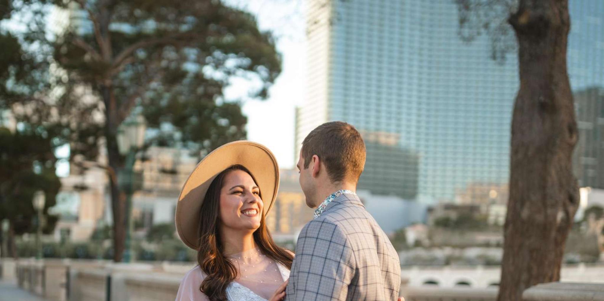 Las Vegas Personal Photographer Tour - Image 3