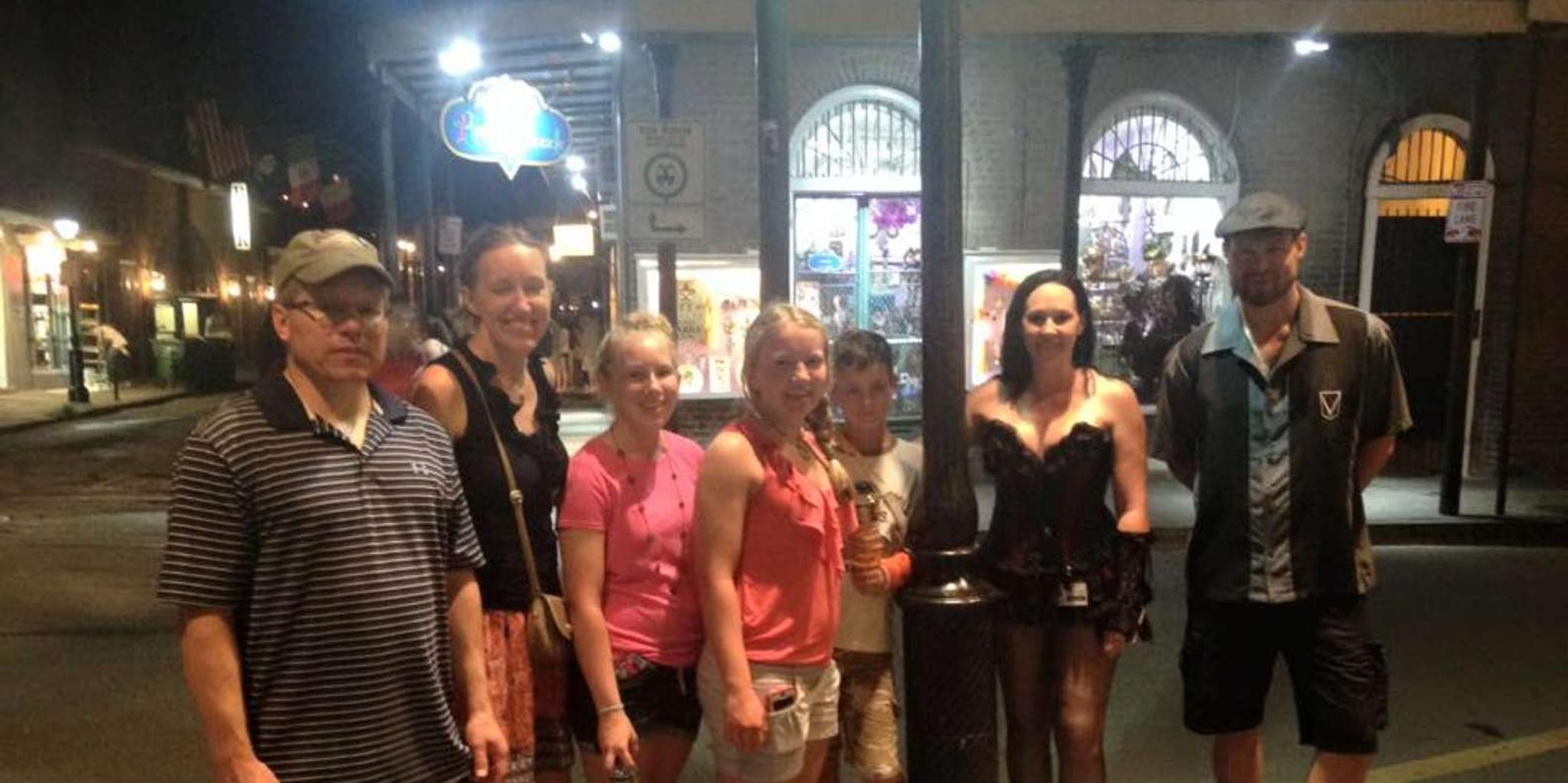 New Orleans Cocktails, History, Voodoo & Paranormal Tour - Image 6