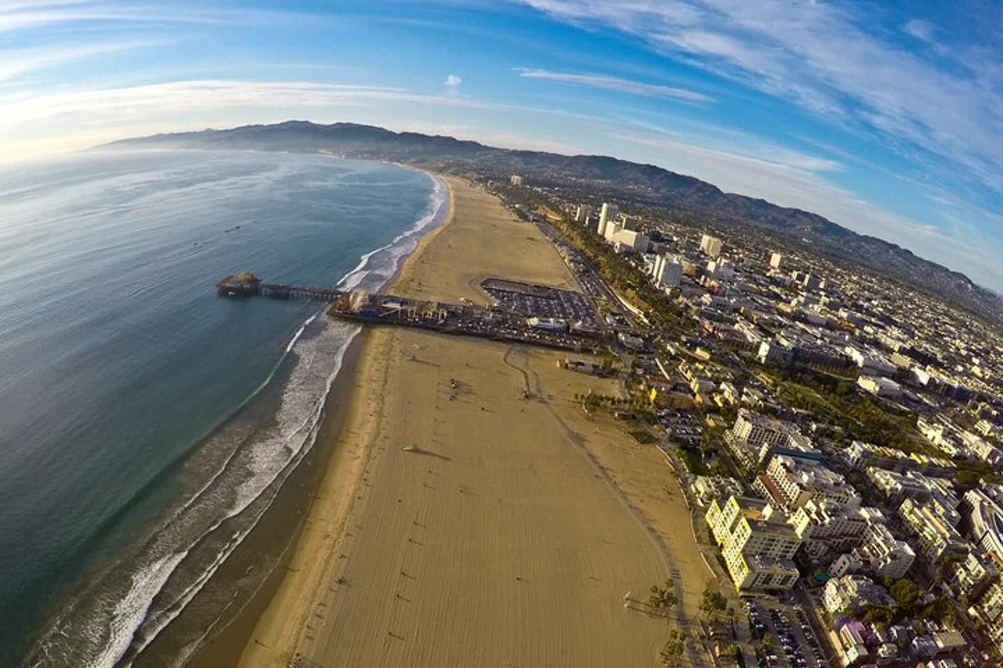 Los Angeles Helicopter Tour with Malibu Landing - Image 6