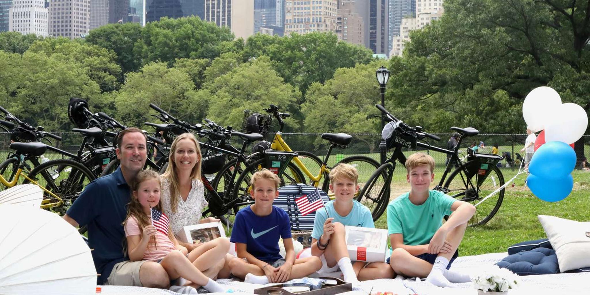 New York City Bike Rental and Central Park Picnic - Image 1