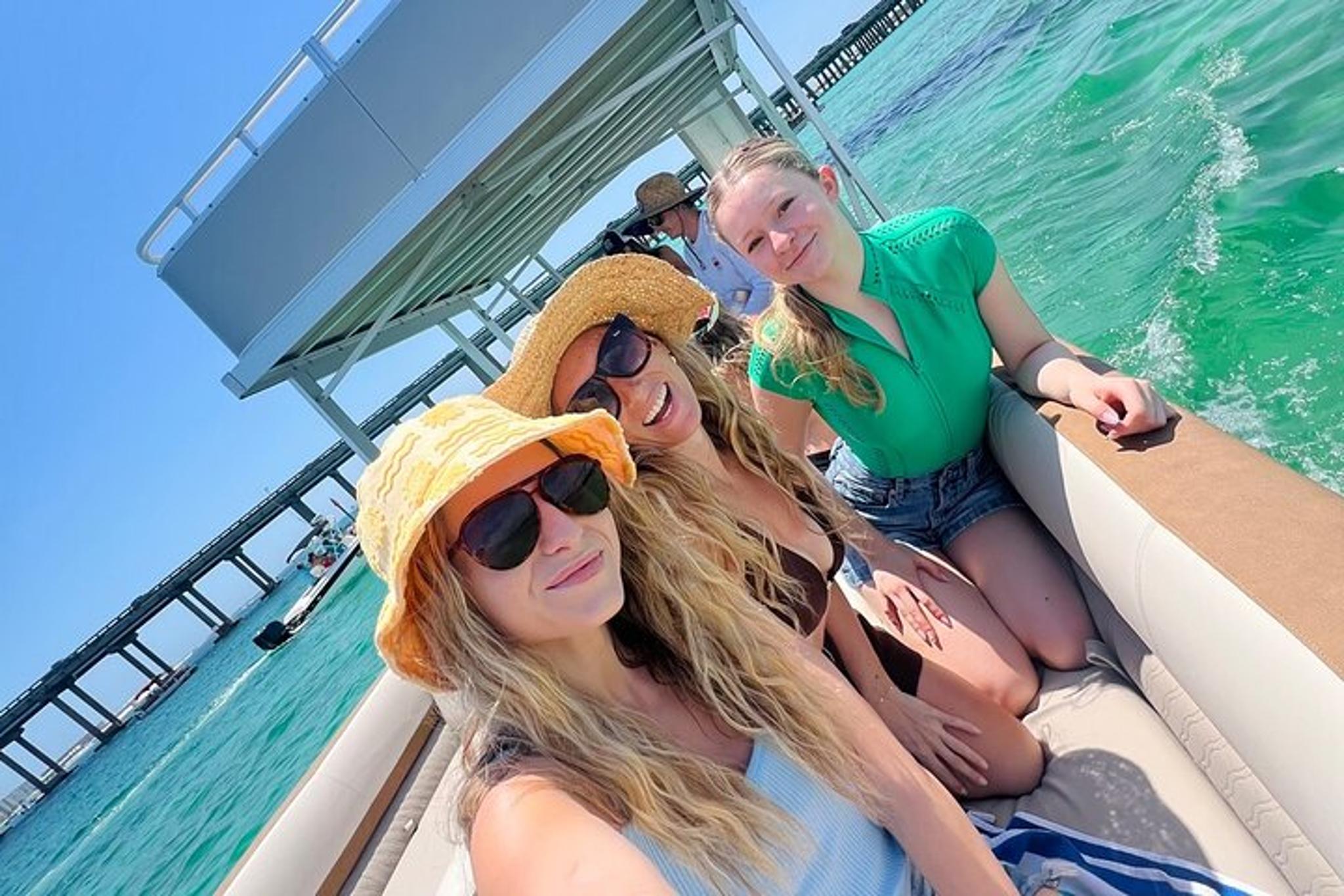 Destin Crab Island Private Tour with Inflatables - Image 3