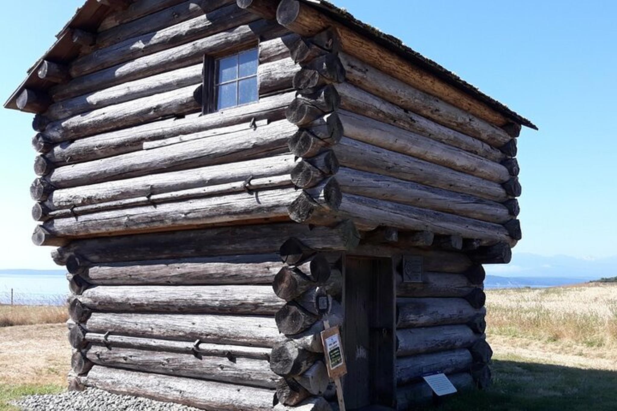 Island Trail and Beach Day - Image 4