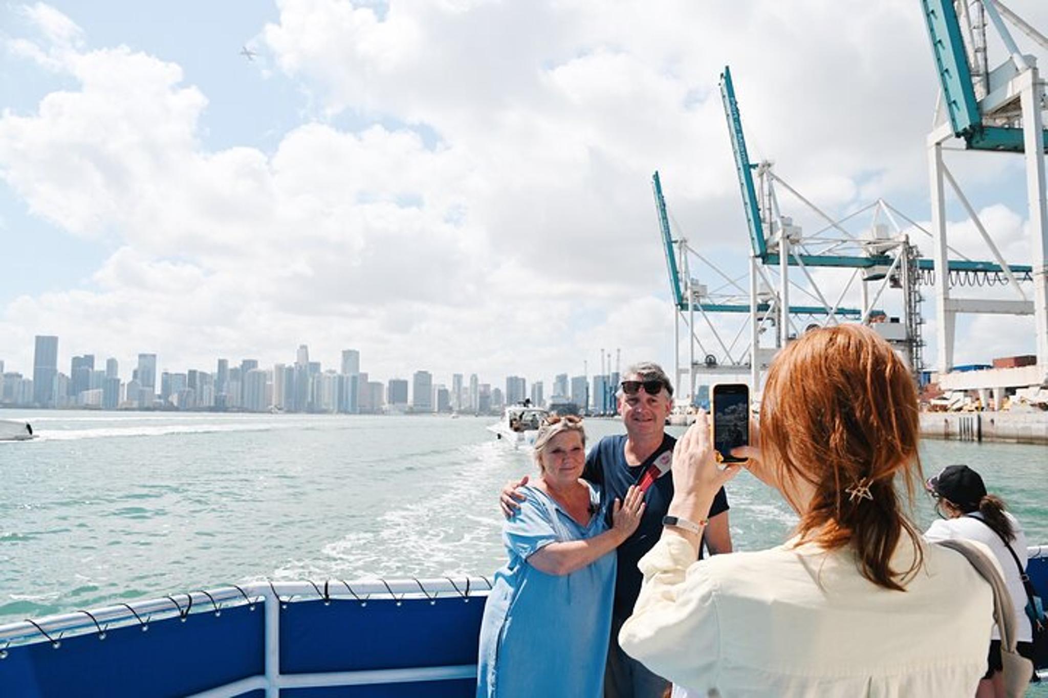 Miami Boat Tour of Celebrity Homes - Image 4