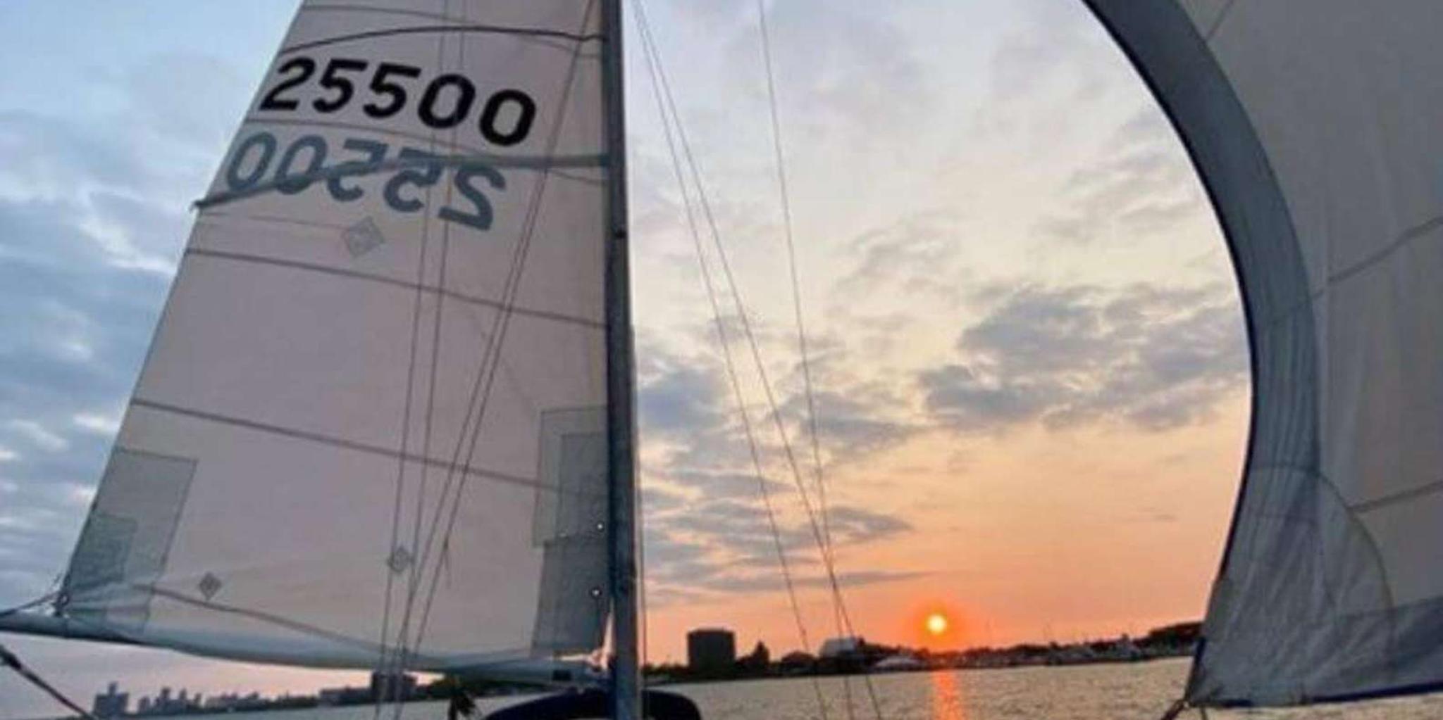 Detroit Sailing Tour on the Detroit River - Image 4