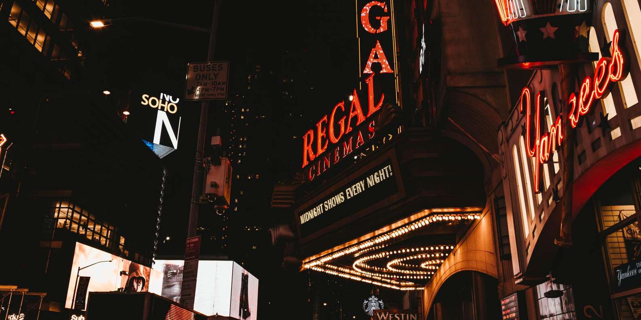 Las Vegas Audio Driving Tour: Neon Lights & Desert - Image 5