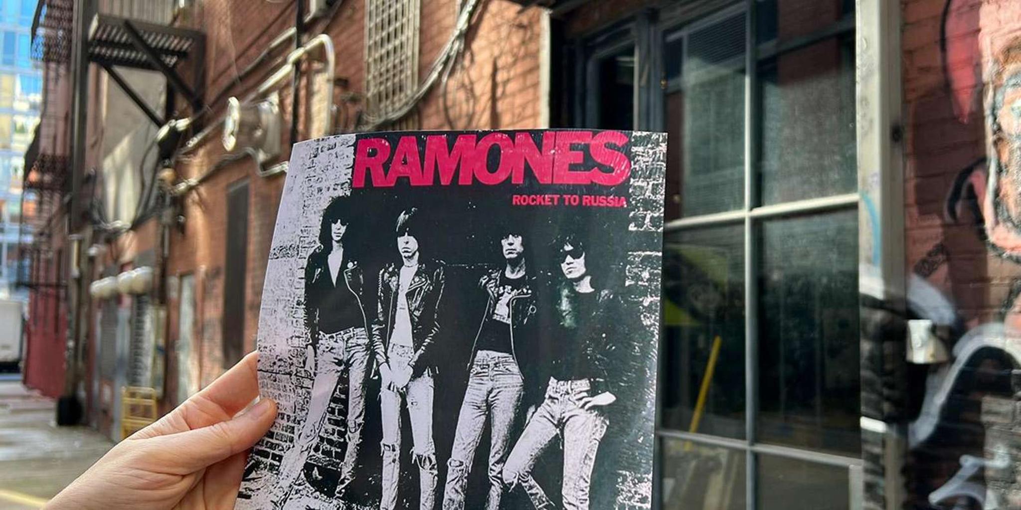 New York Rock and Roll History Walking Tour - Image 5