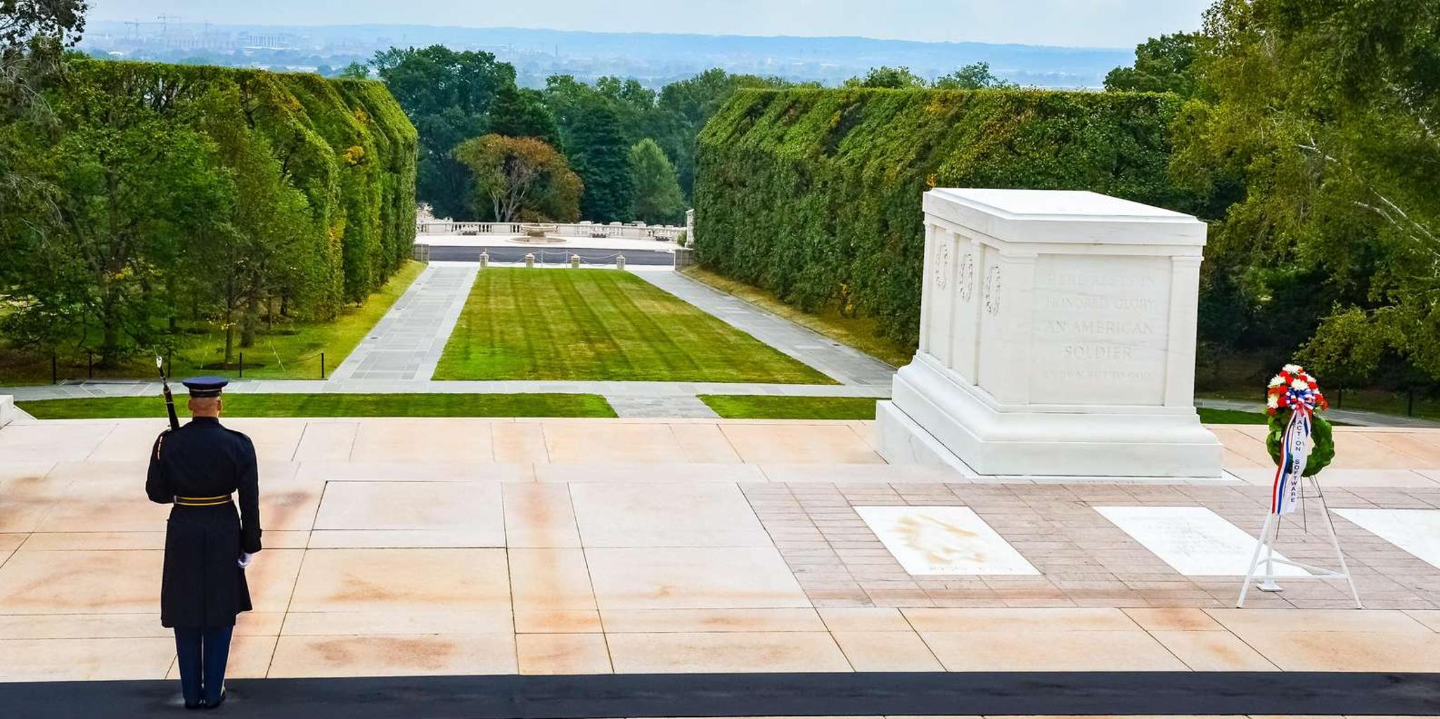 Arlington Cemetery Walking Tour - Image 2